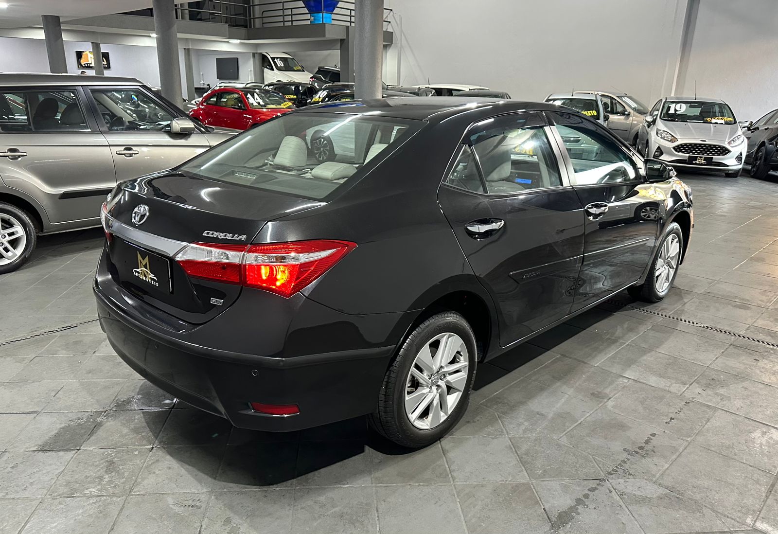 TOYOTA COROLLA