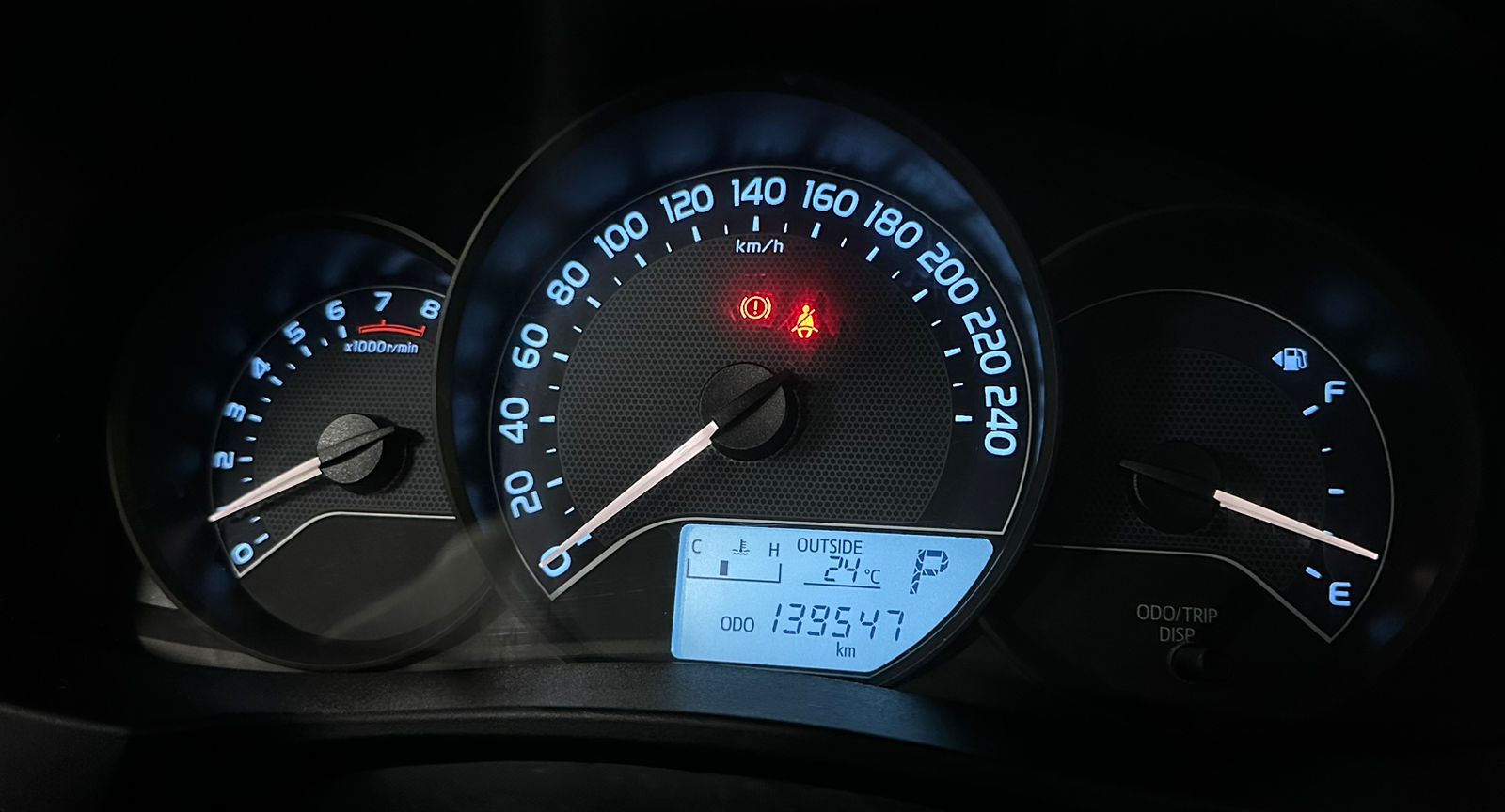 TOYOTA COROLLA