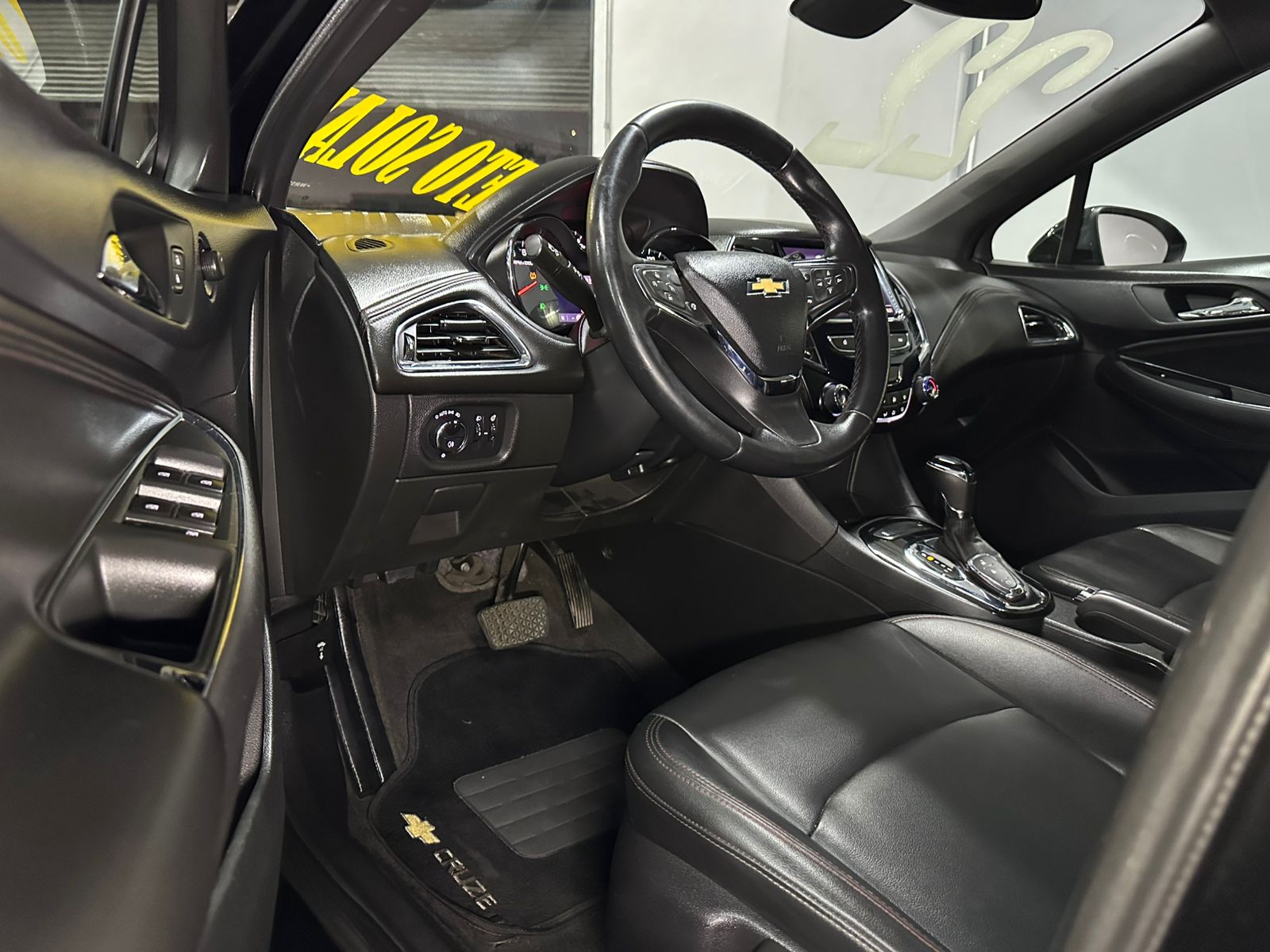 CHEVROLET CRUZE