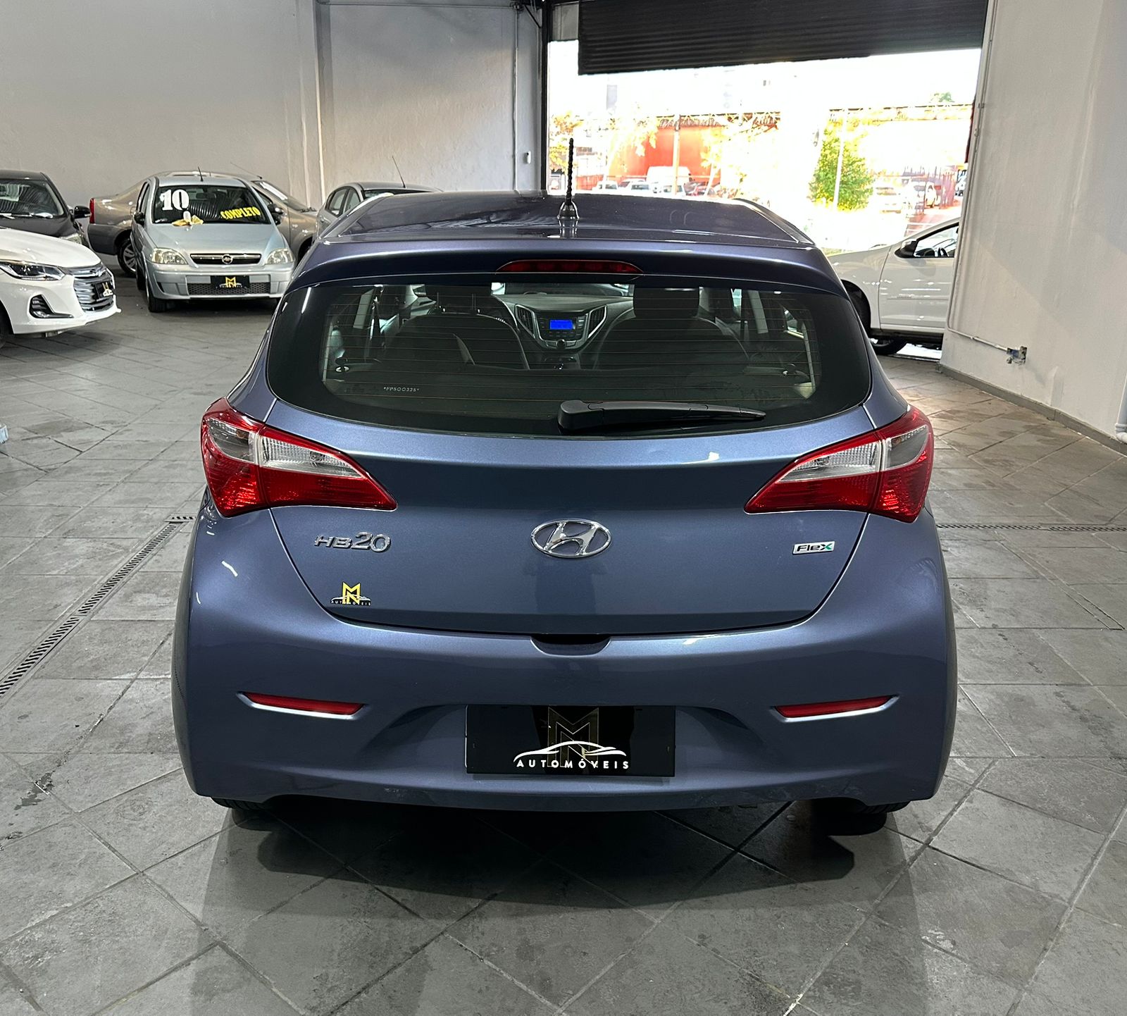 HYUNDAI HB20