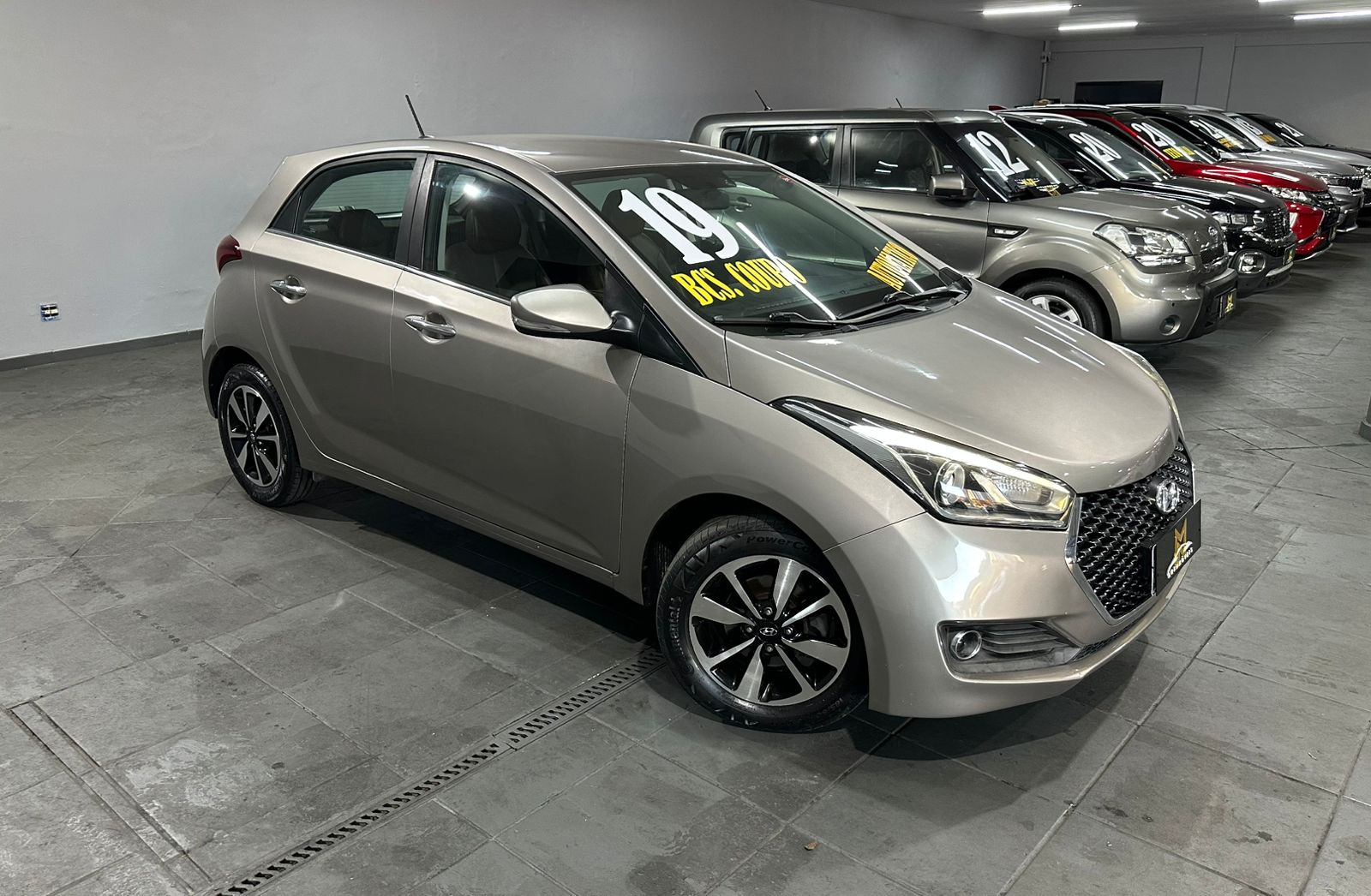 HYUNDAI HB20
