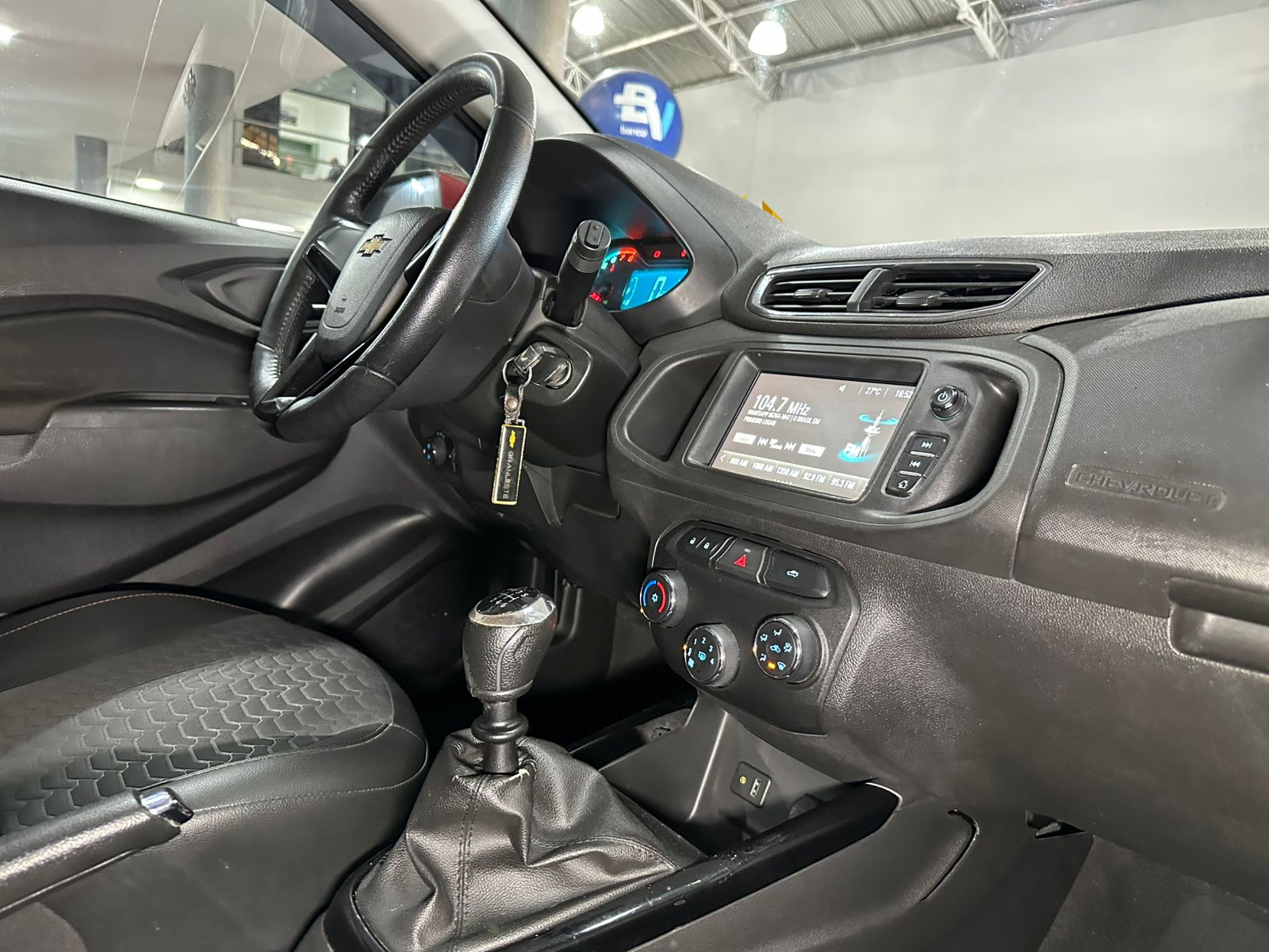 CHEVROLET ONIX