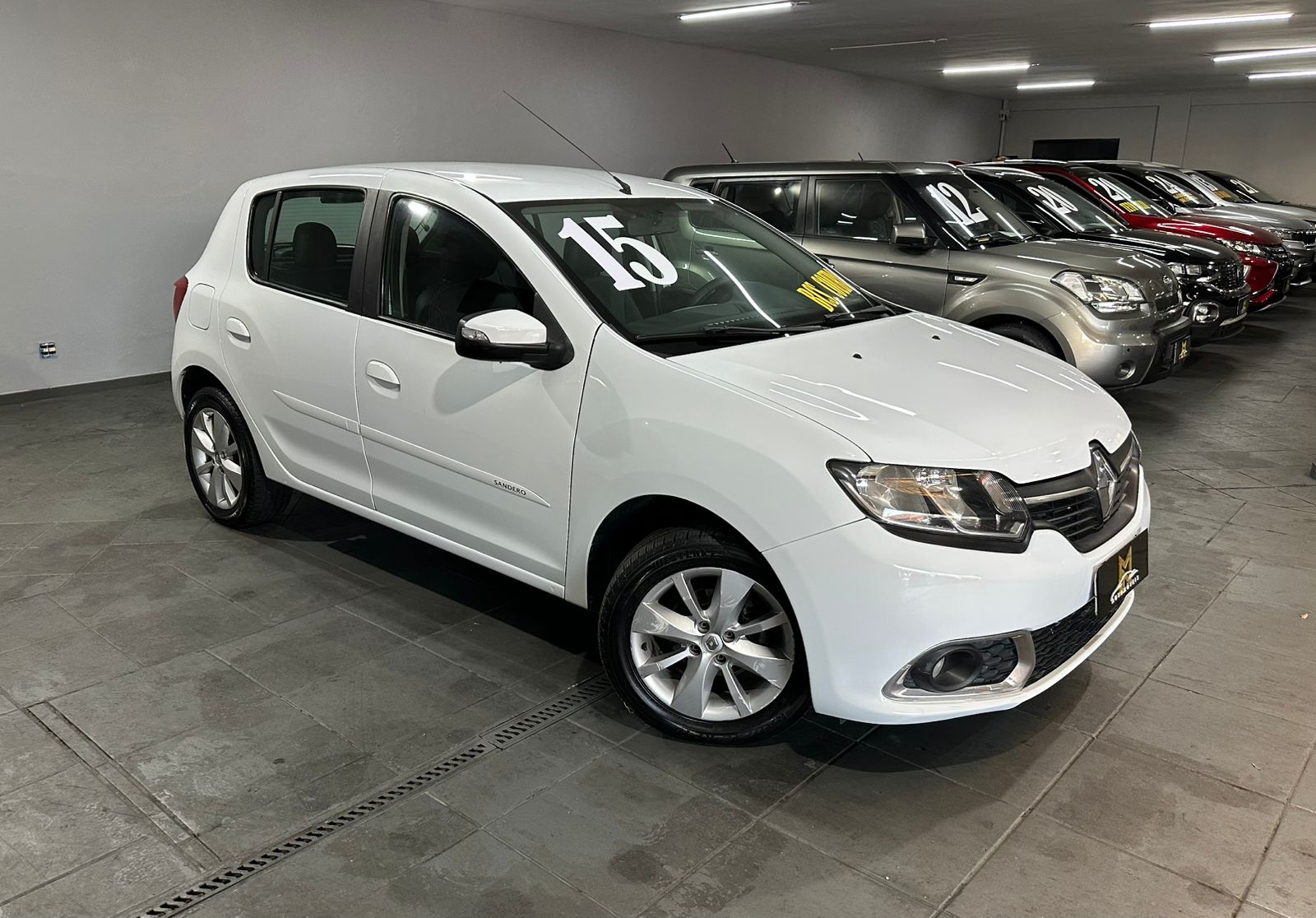 RENAULT SANDERO