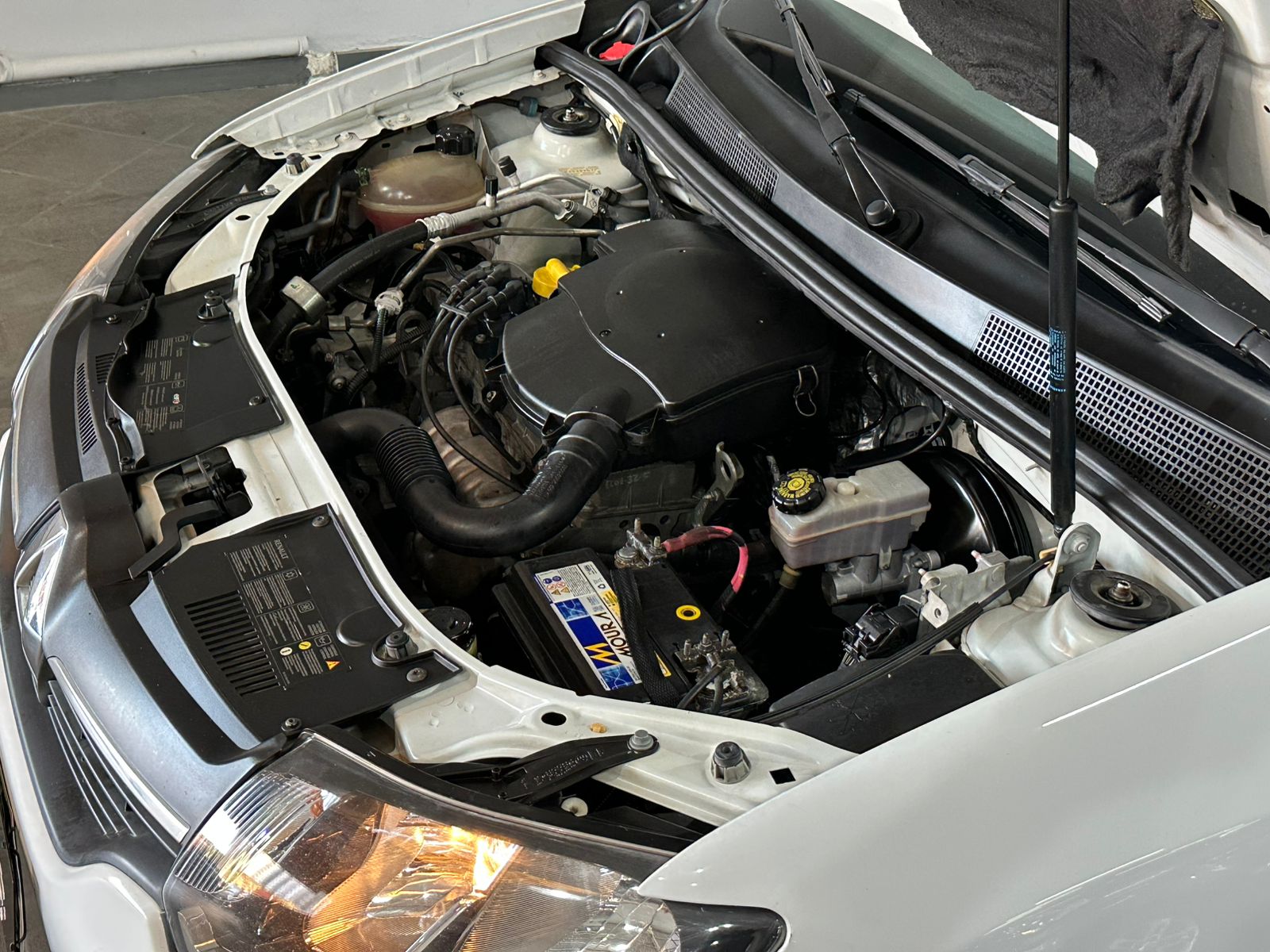 RENAULT SANDERO