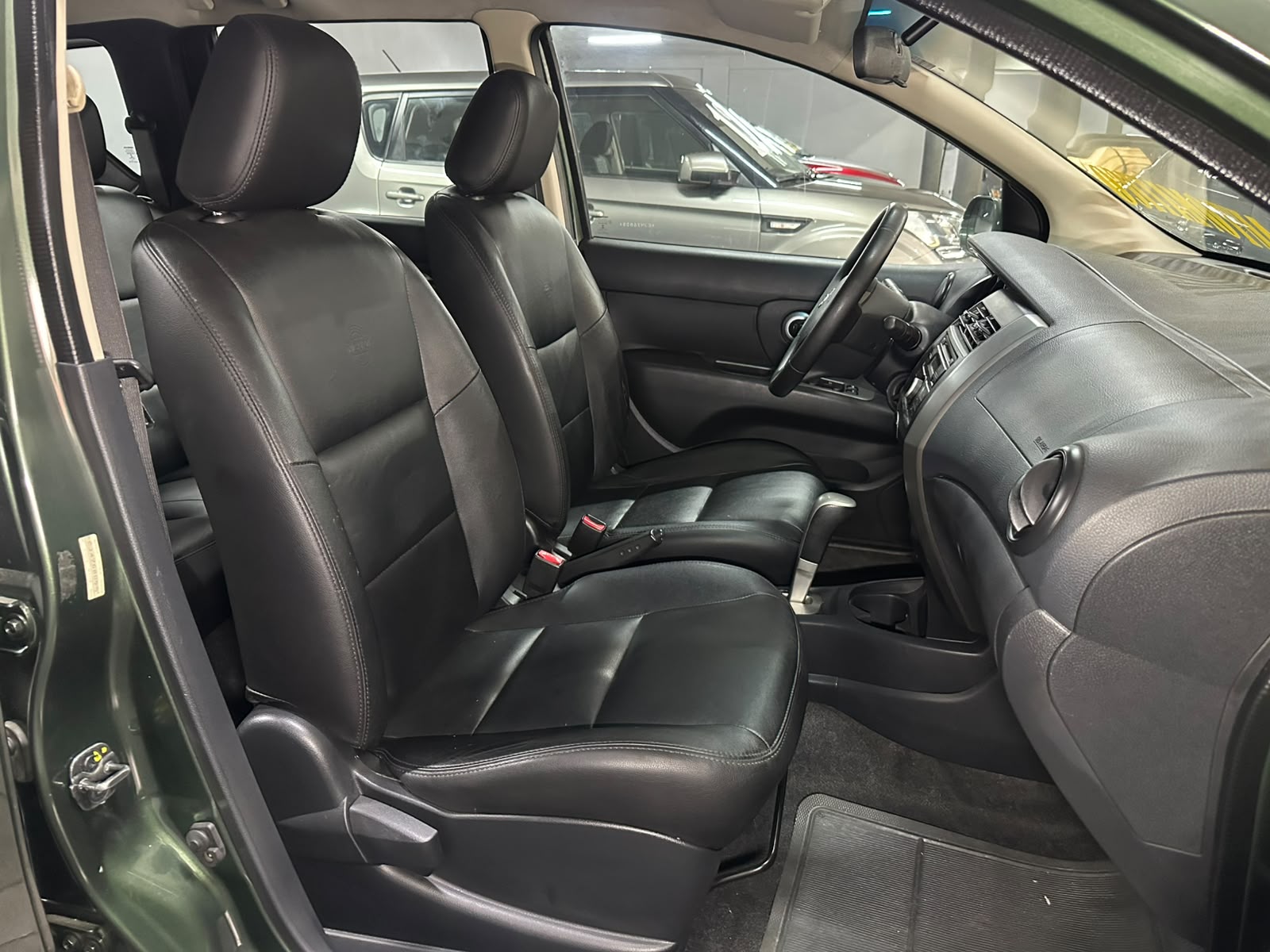 NISSAN LIVINA