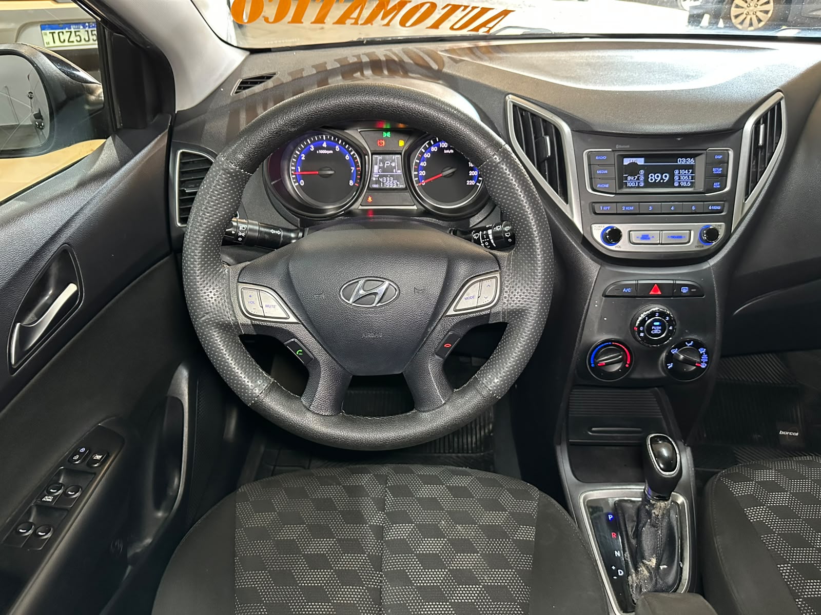 HYUNDAI HB20