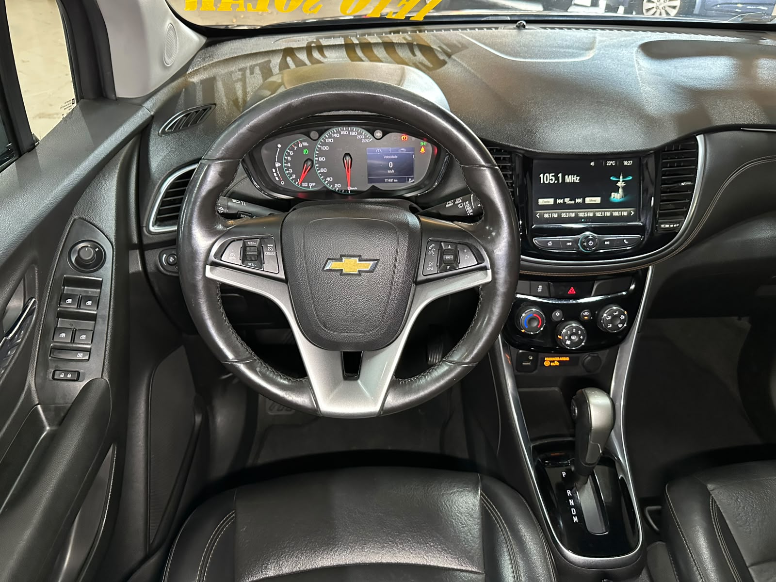 CHEVROLET TRACKER