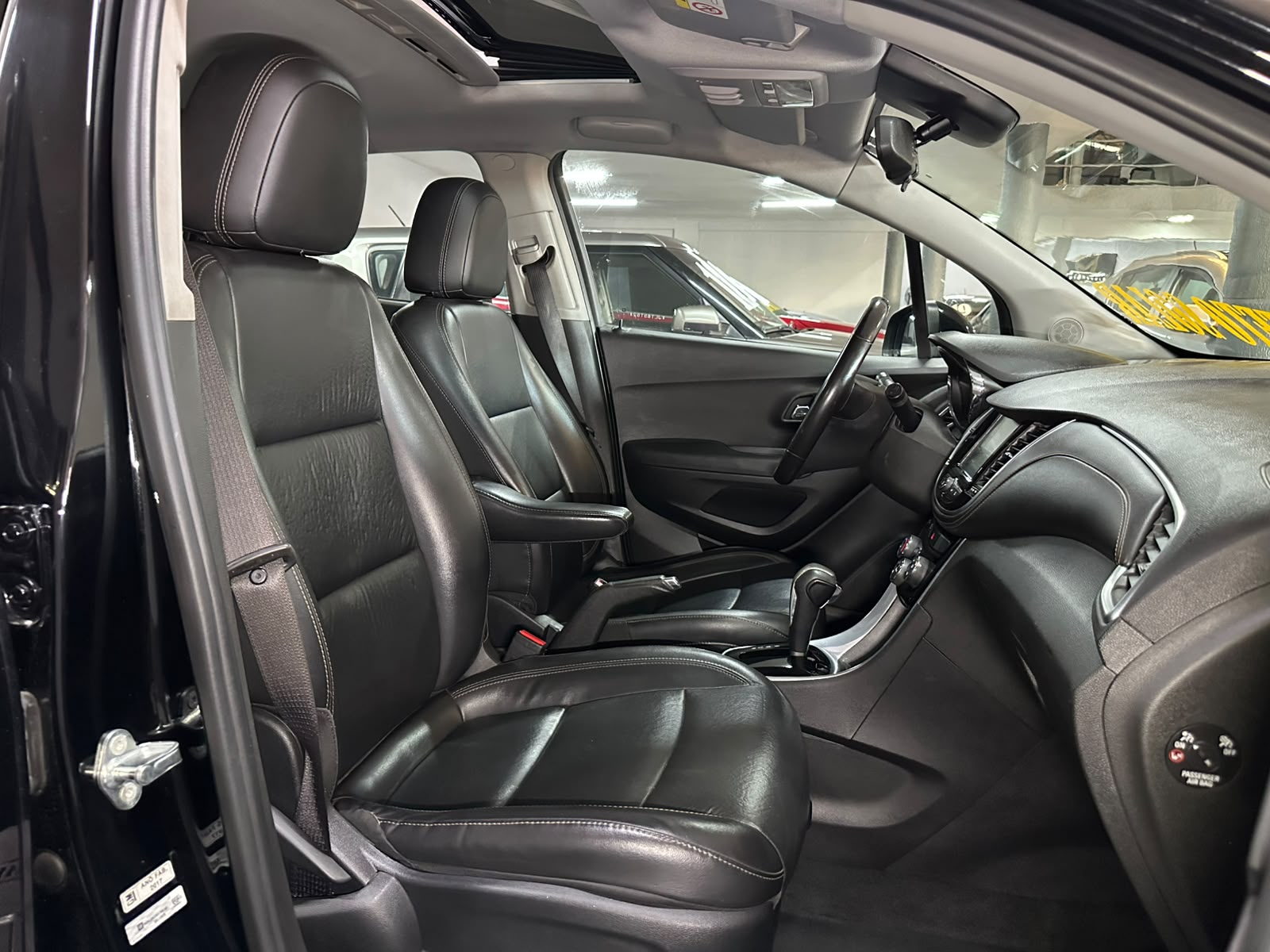 CHEVROLET TRACKER