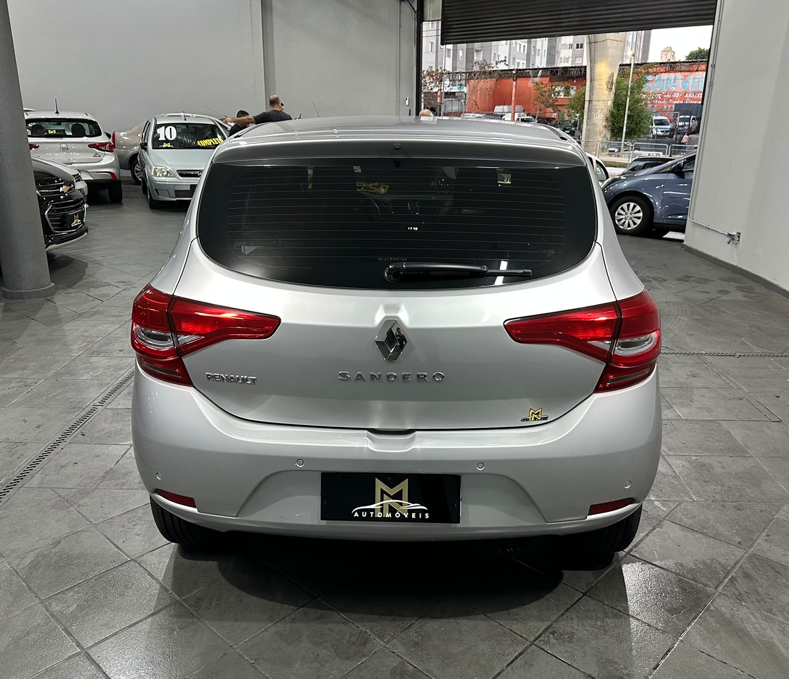 RENAULT SANDERO