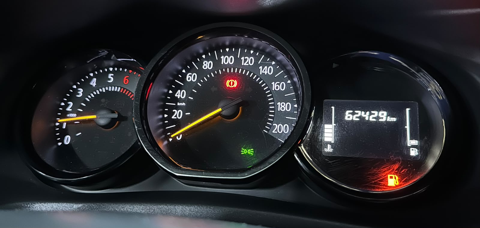 RENAULT SANDERO