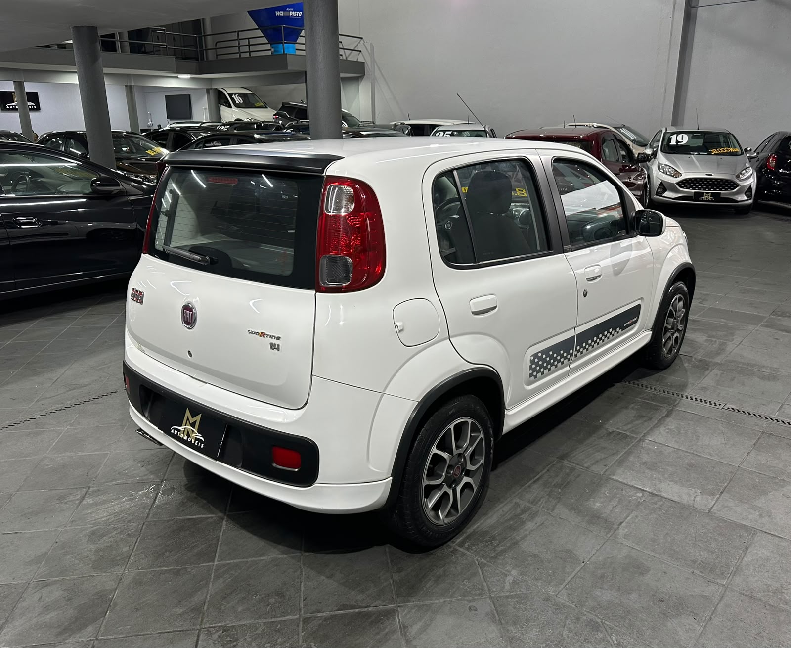FIAT UNO