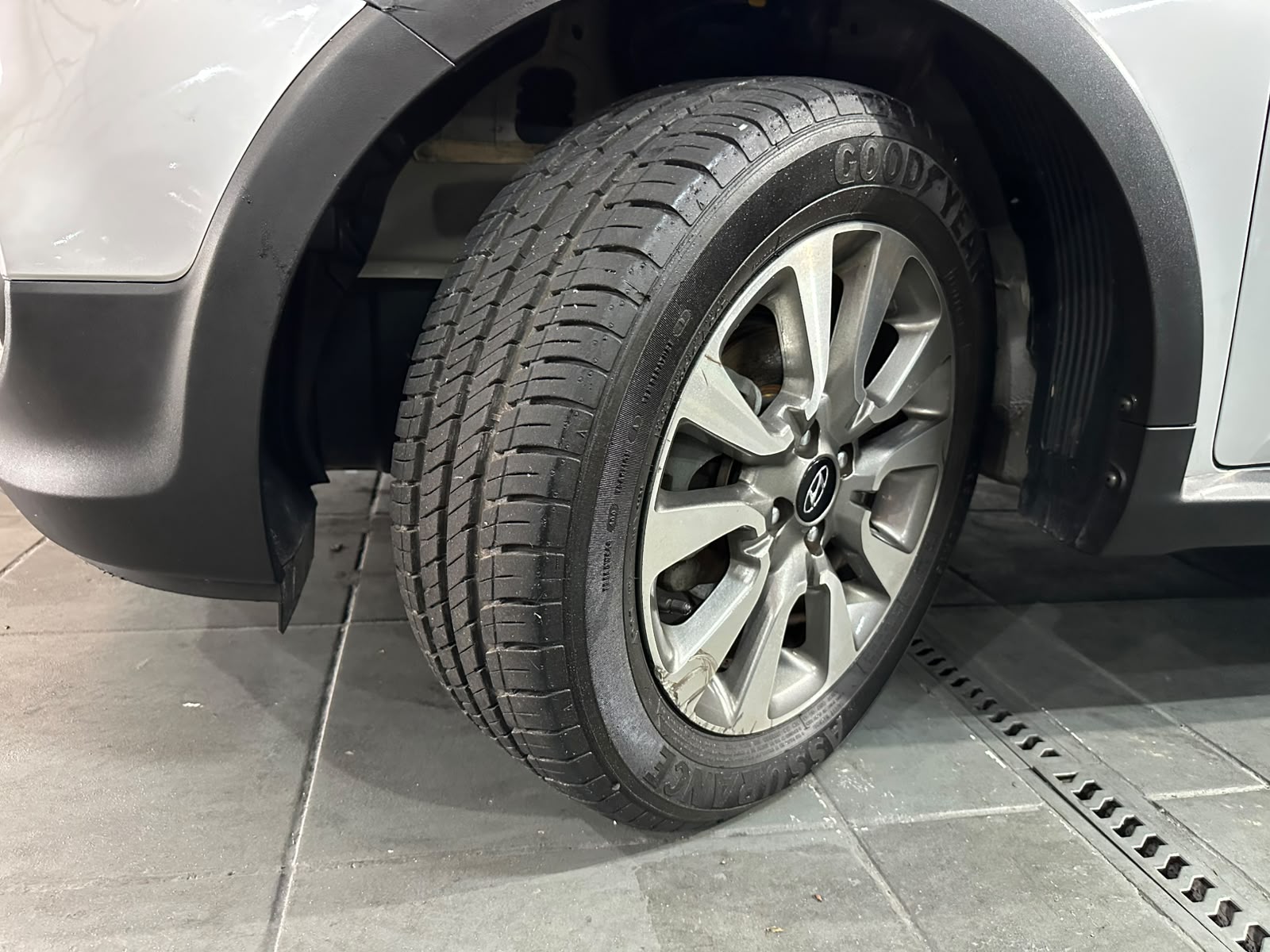 HYUNDAI HB20X