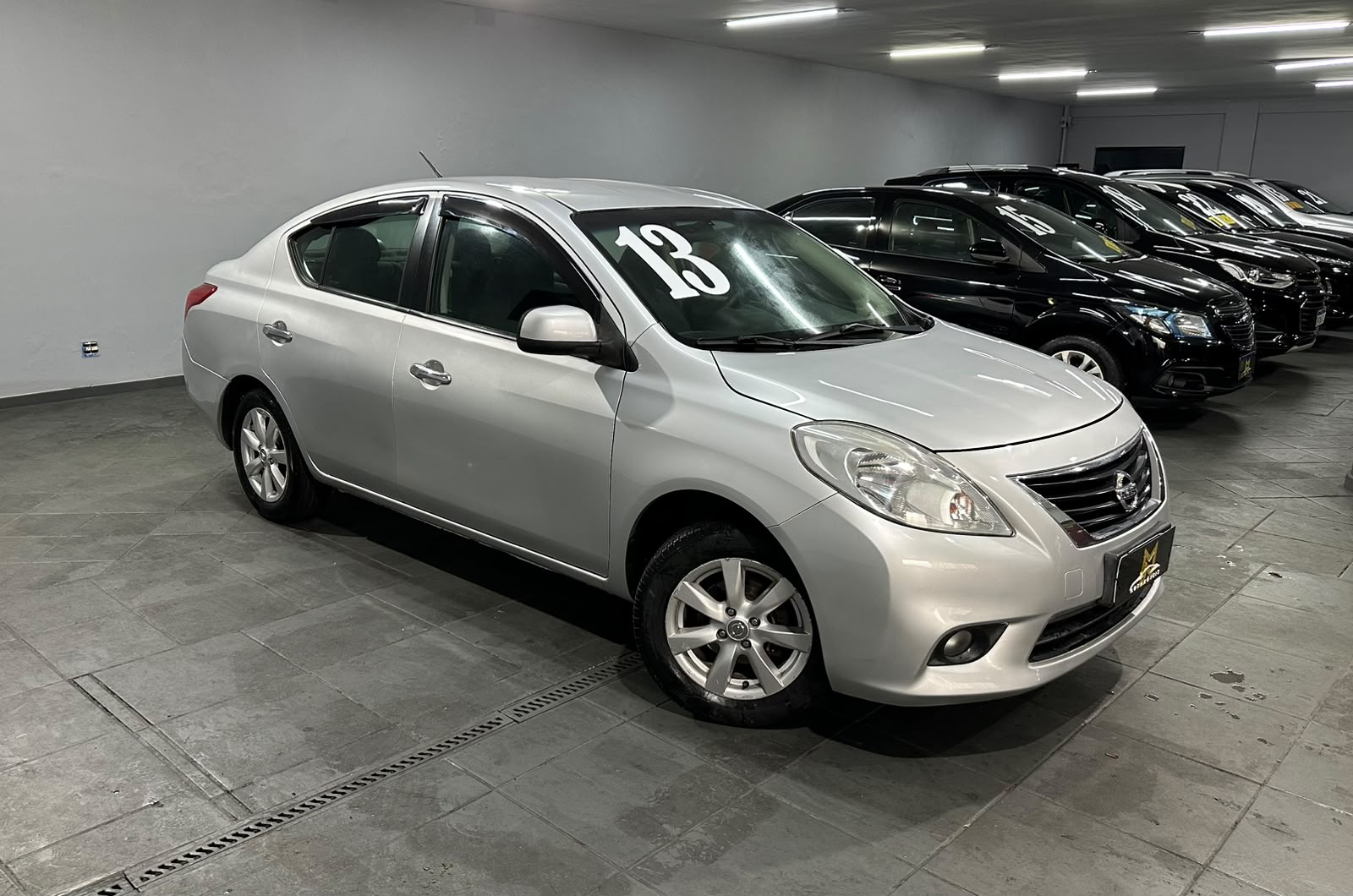 NISSAN VERSA