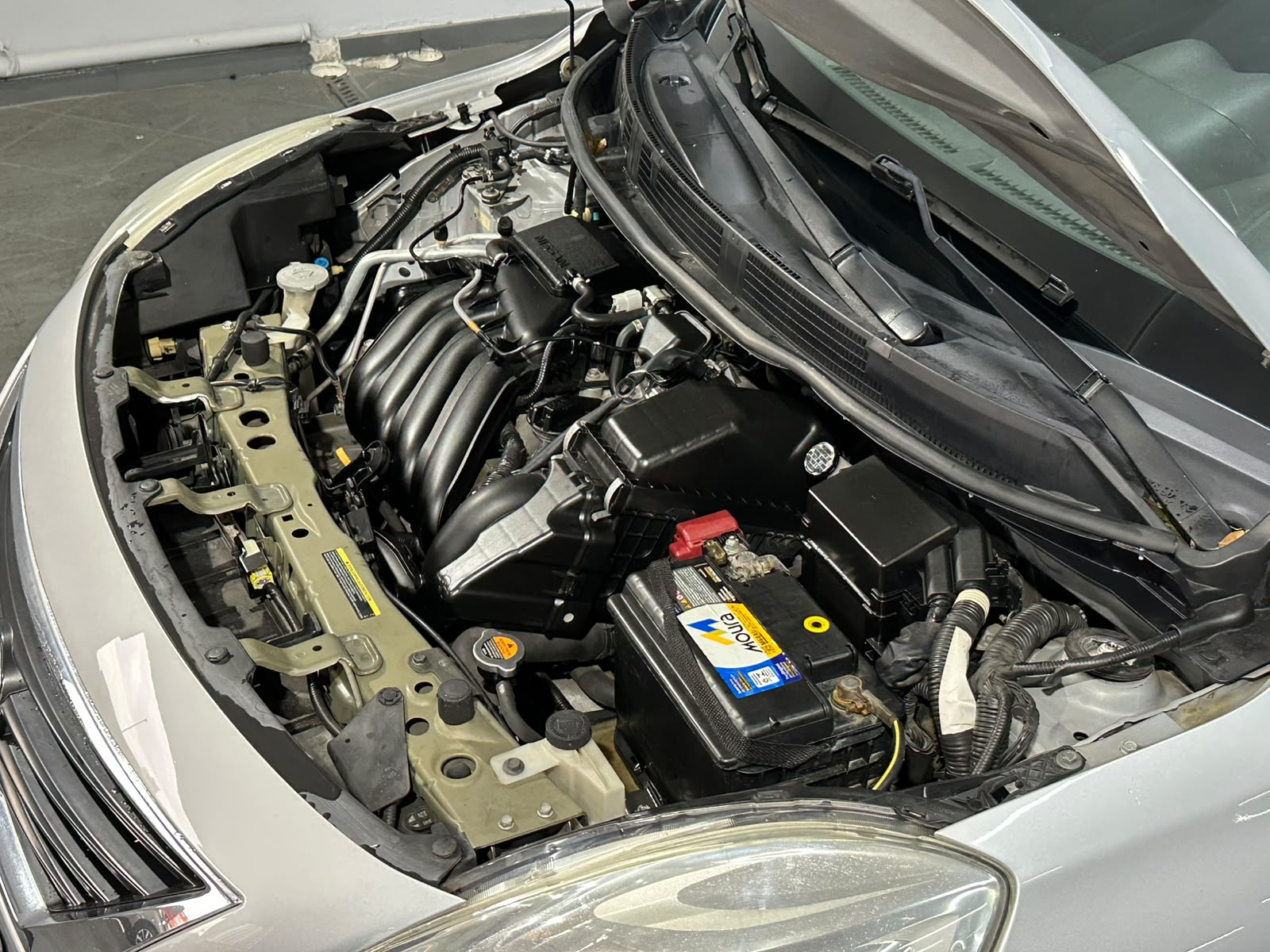 NISSAN VERSA