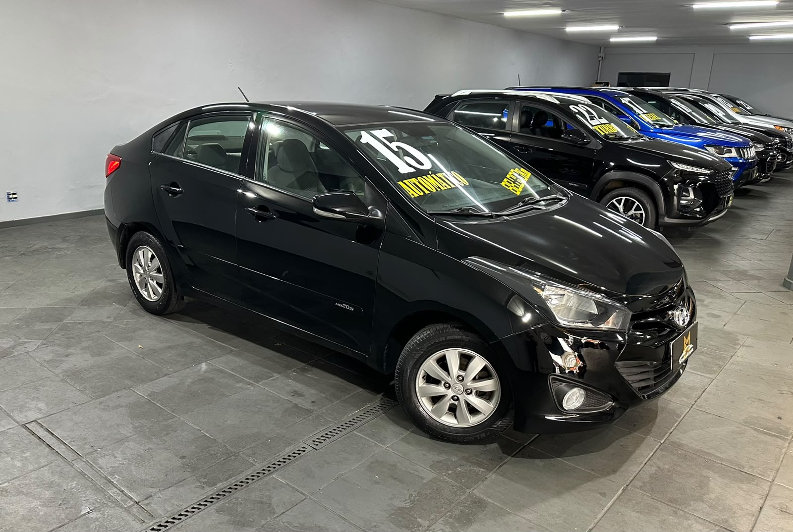 HYUNDAI HB20S