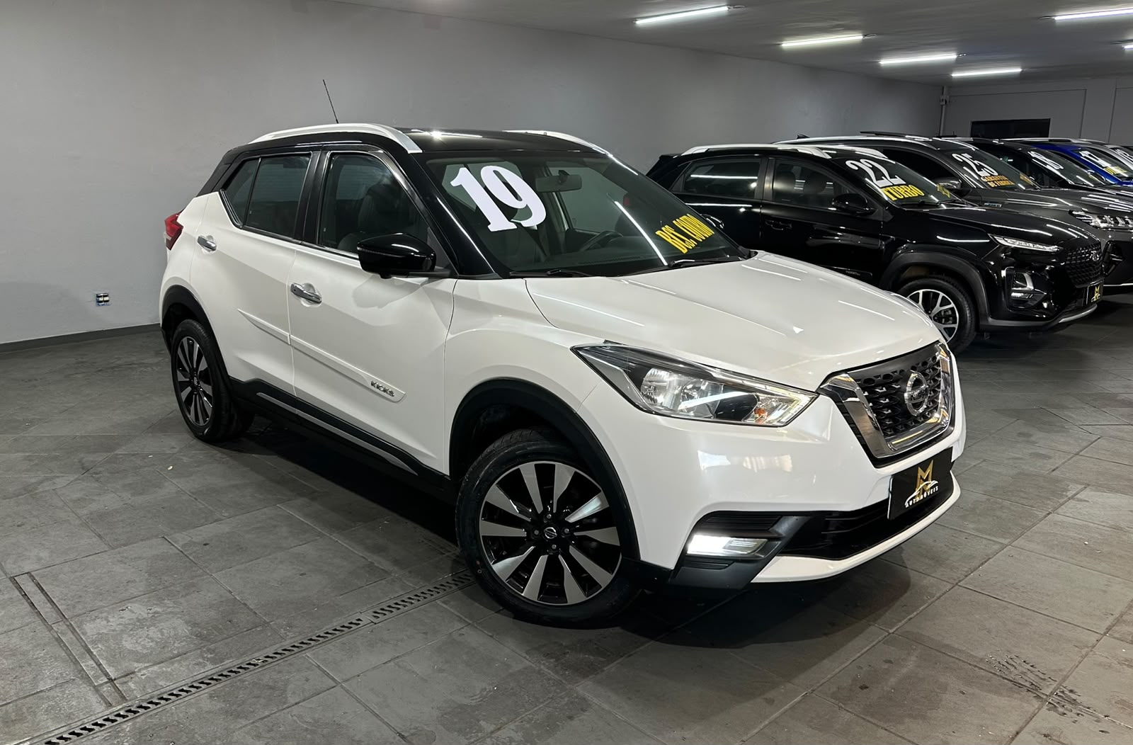 NISSAN KICKS