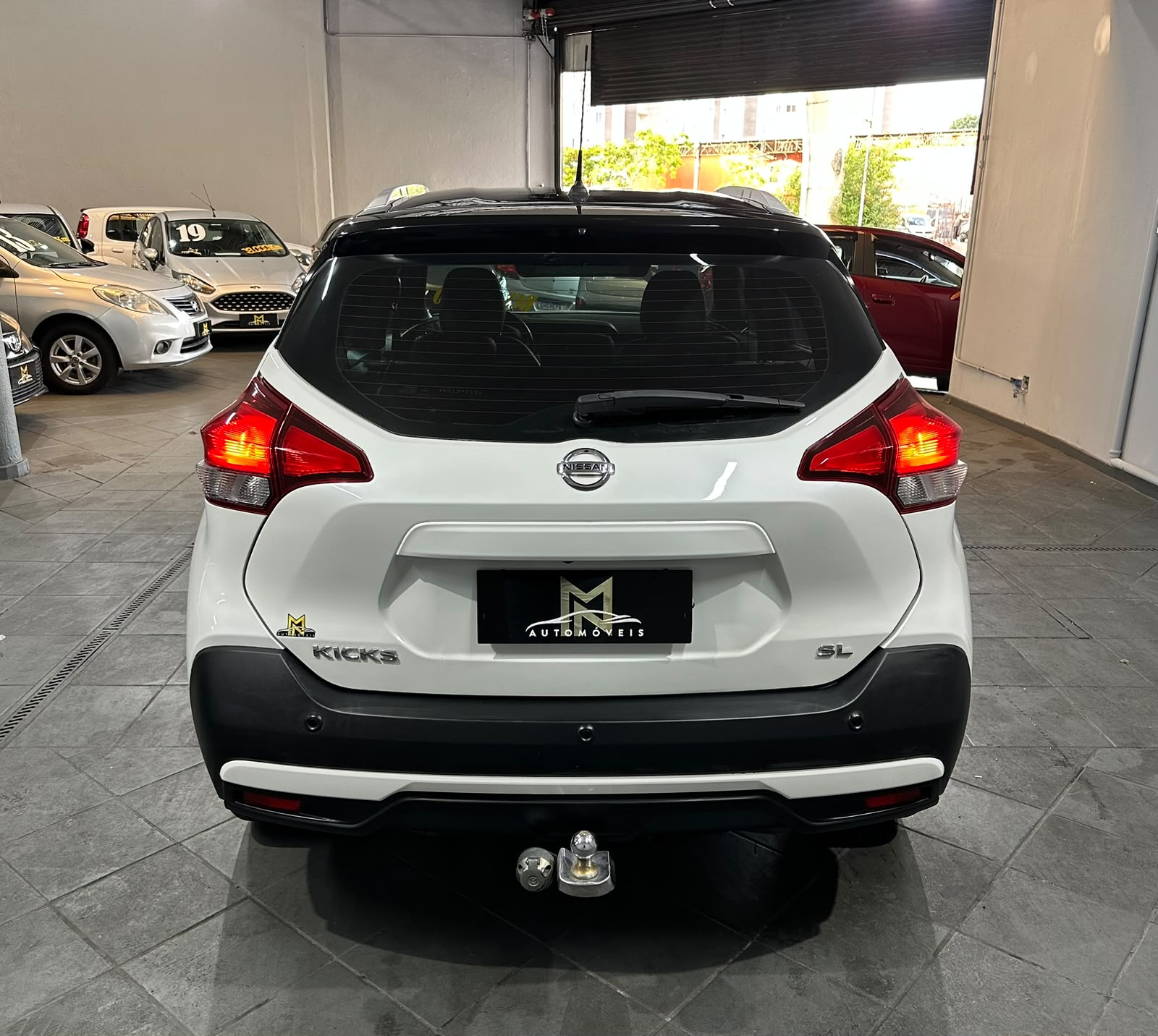 NISSAN KICKS