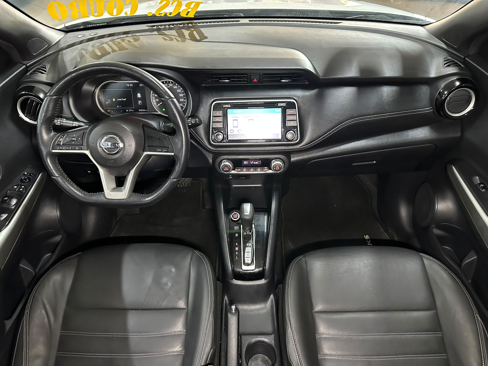NISSAN KICKS