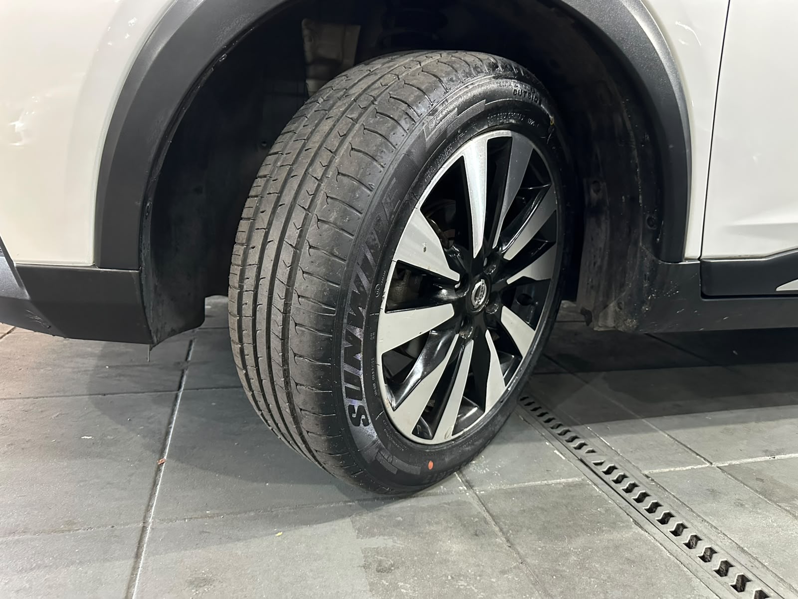NISSAN KICKS