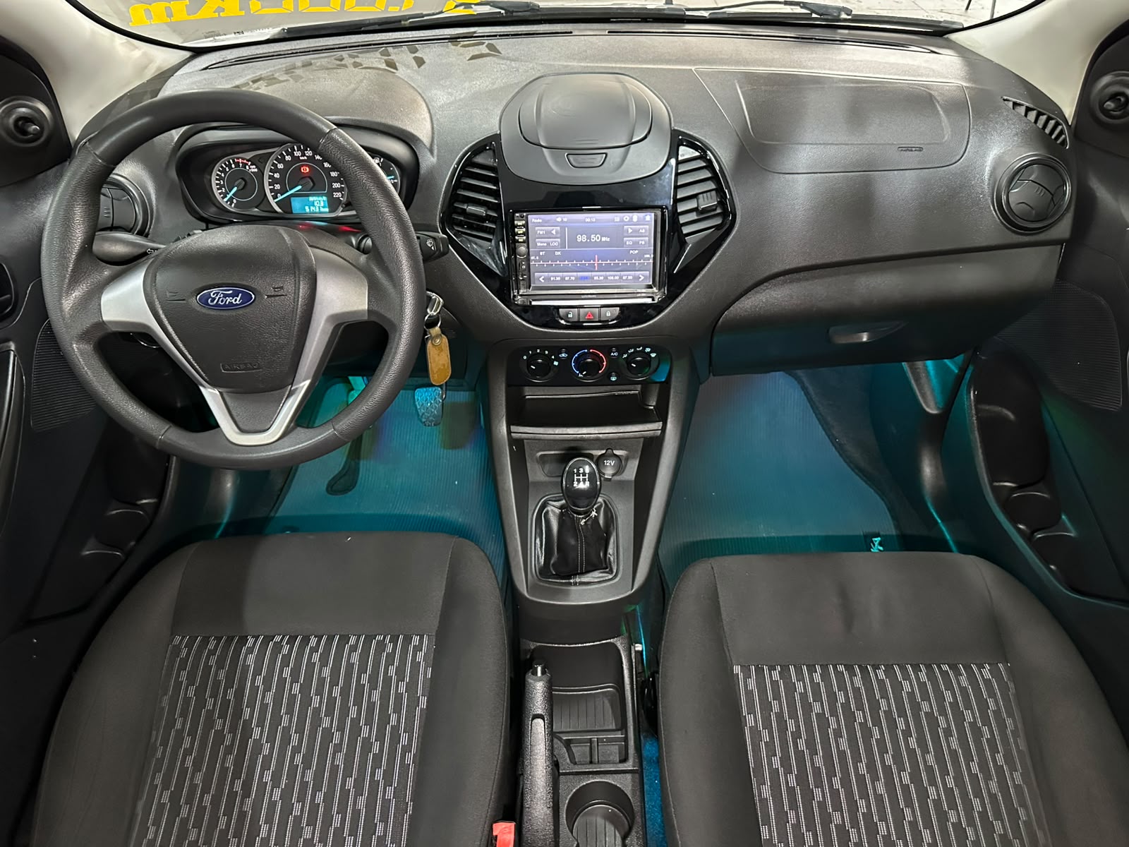 FORD KA