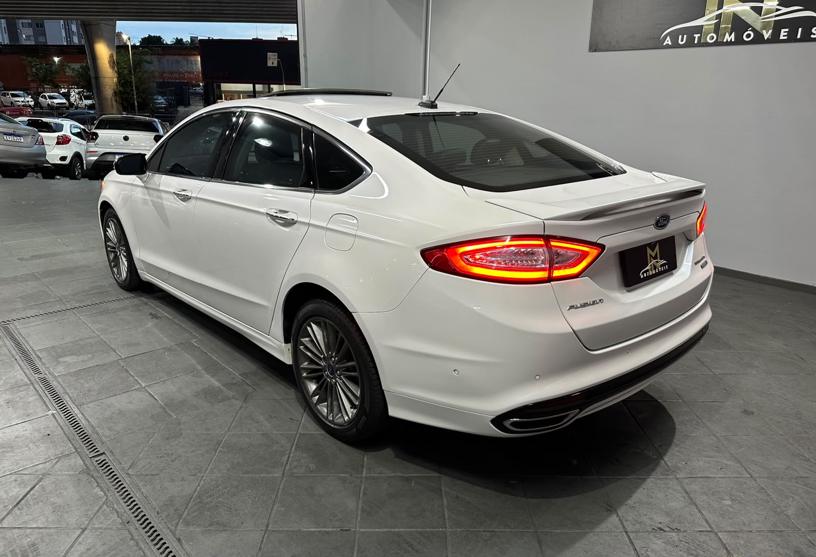 FORD FUSION