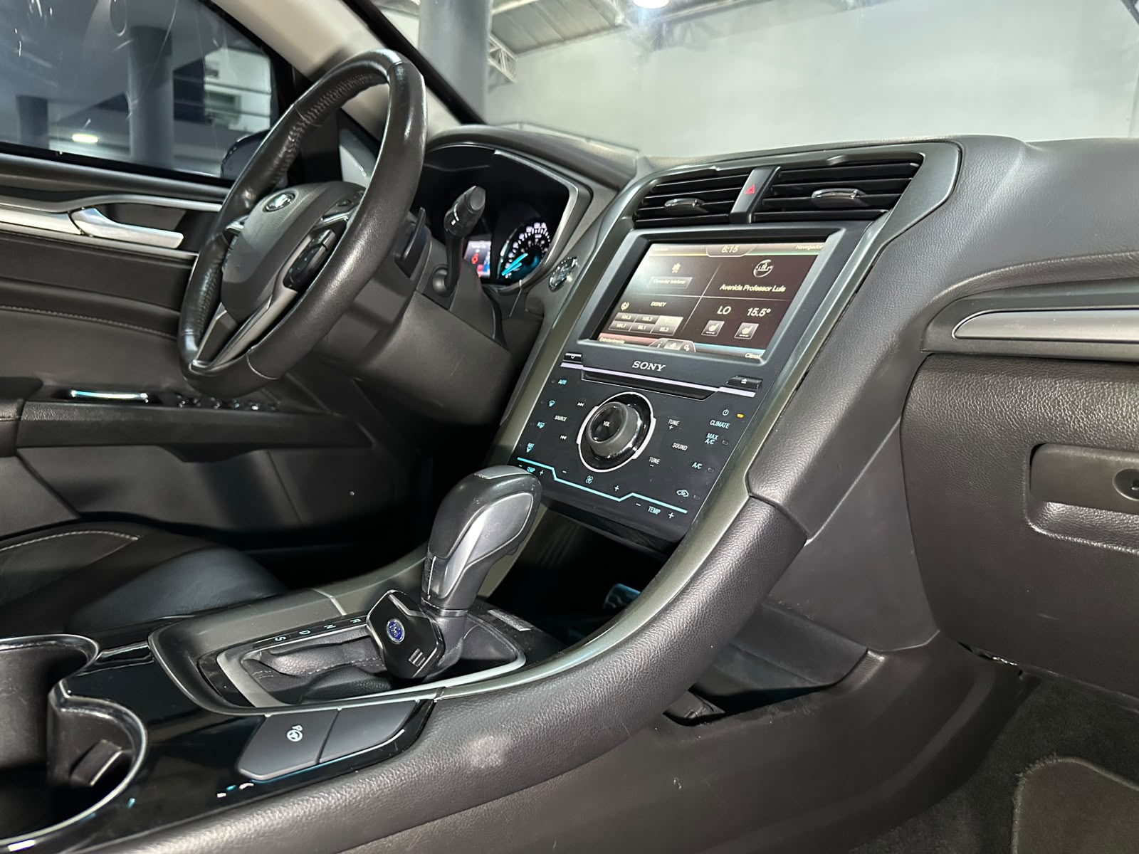 FORD FUSION