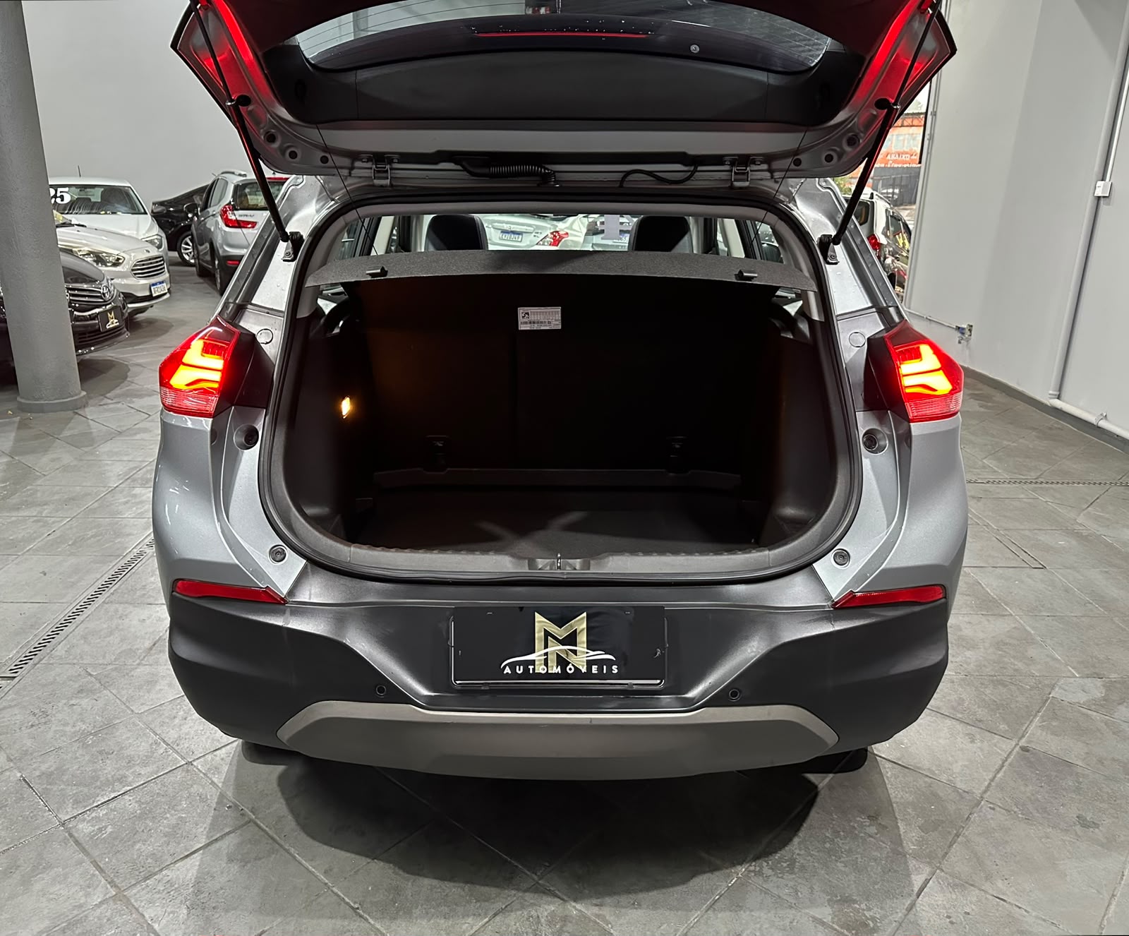 CHEVROLET TRACKER