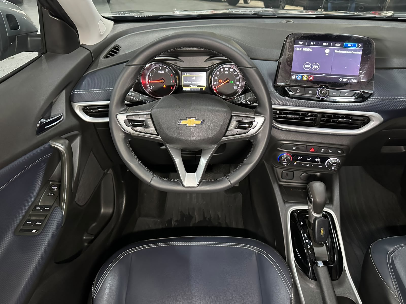 CHEVROLET TRACKER
