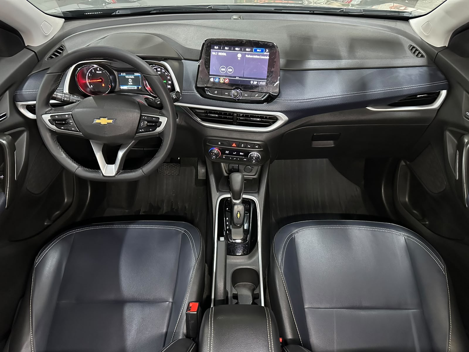 CHEVROLET TRACKER