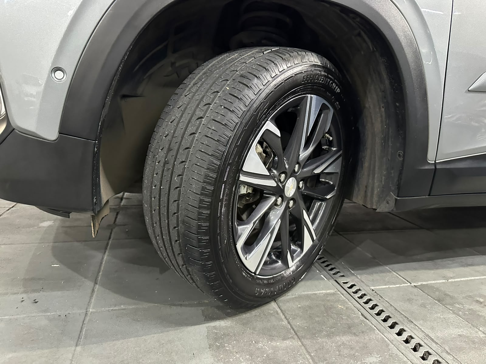 CHEVROLET TRACKER