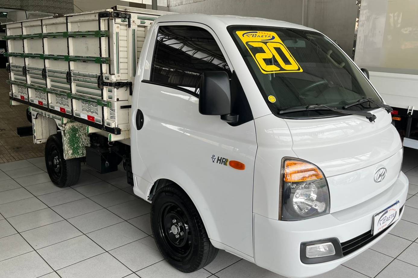 HYUNDAI HR