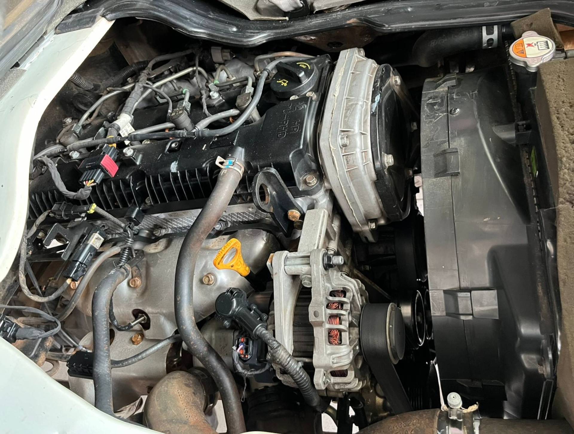 HYUNDAI HR
