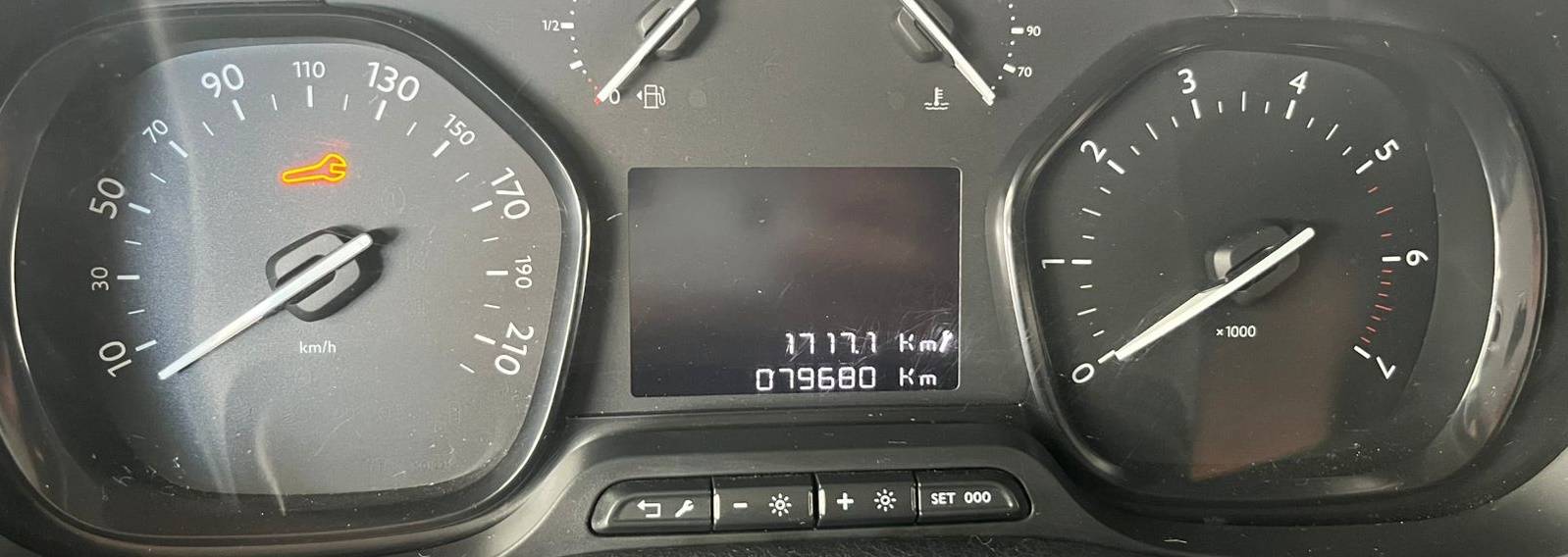 PEUGEOT EXPERT