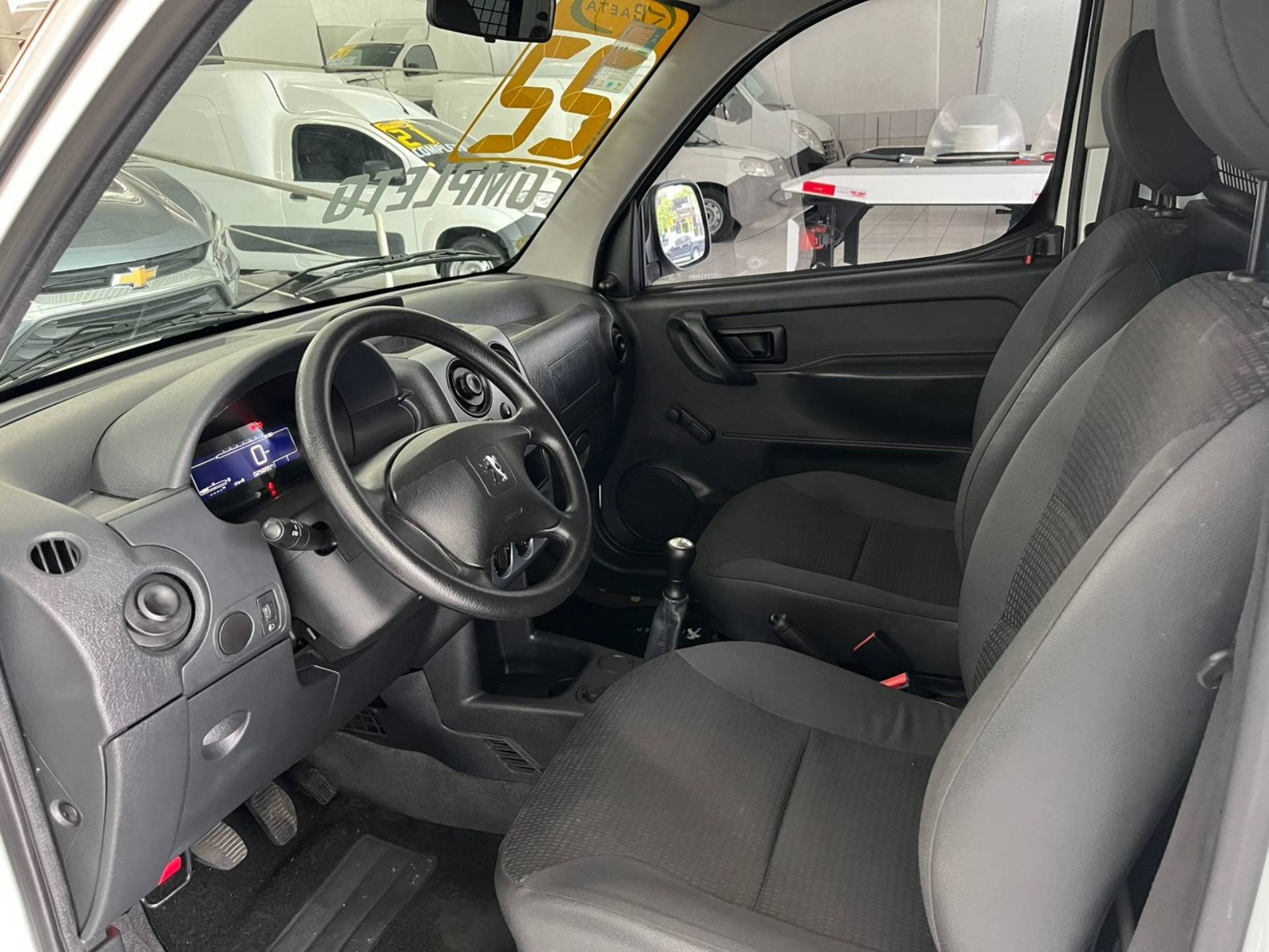 PEUGEOT PARTNER