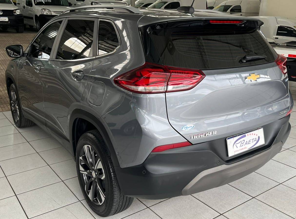 CHEVROLET TRACKER