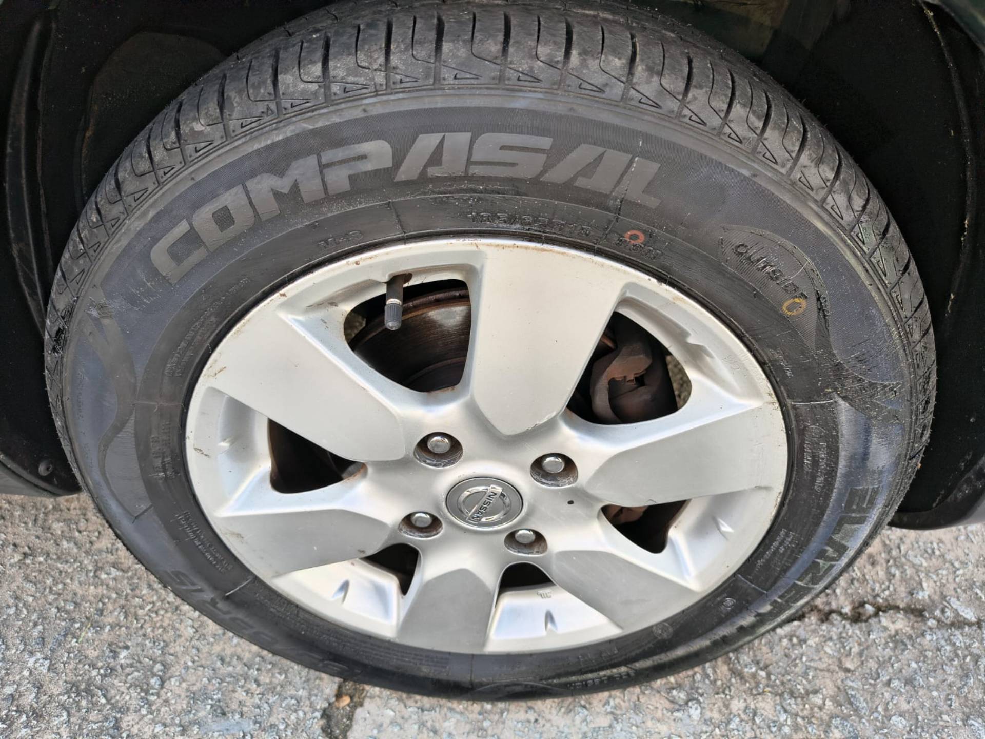 NISSAN LIVINA