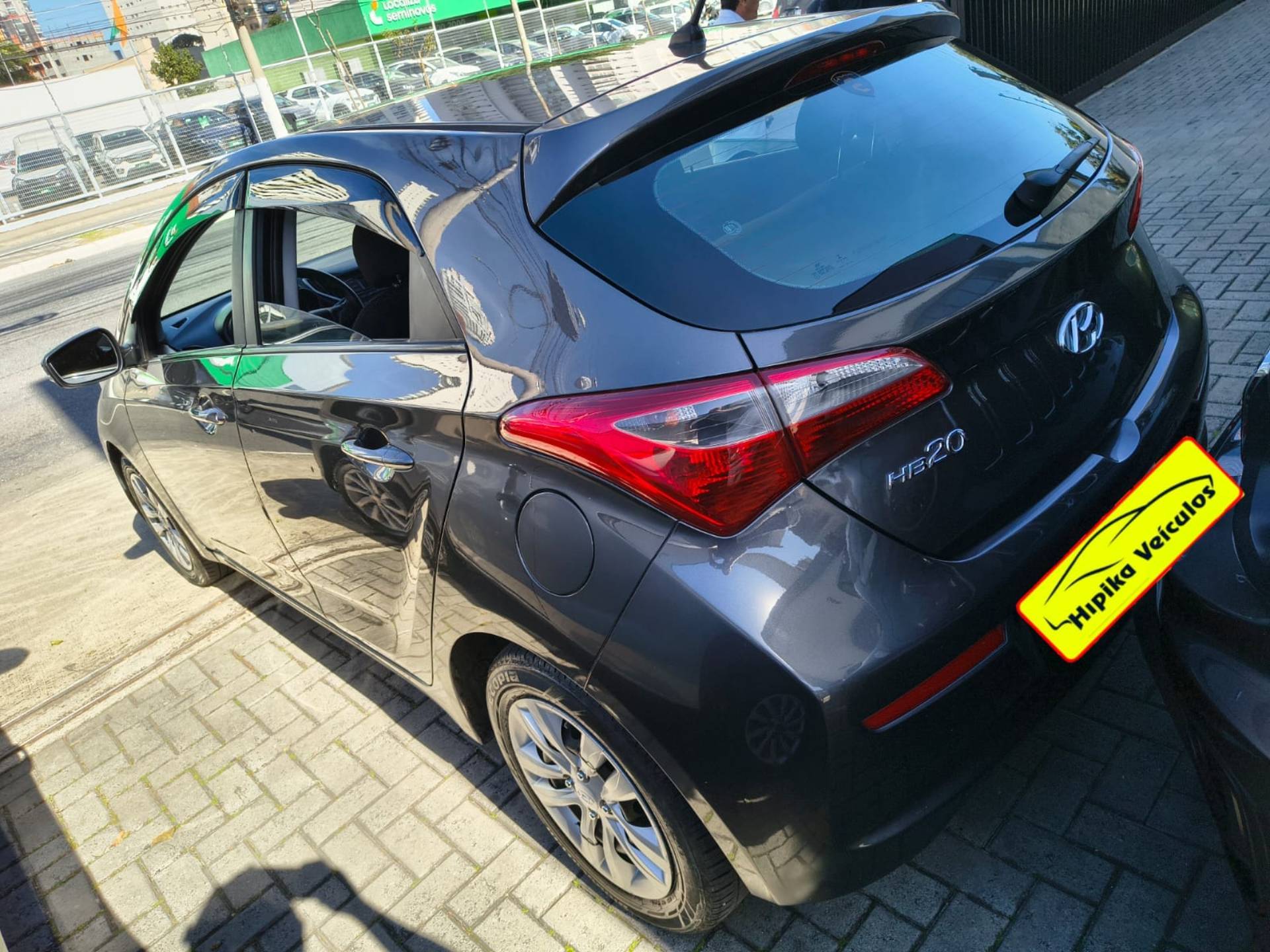 HYUNDAI HB20