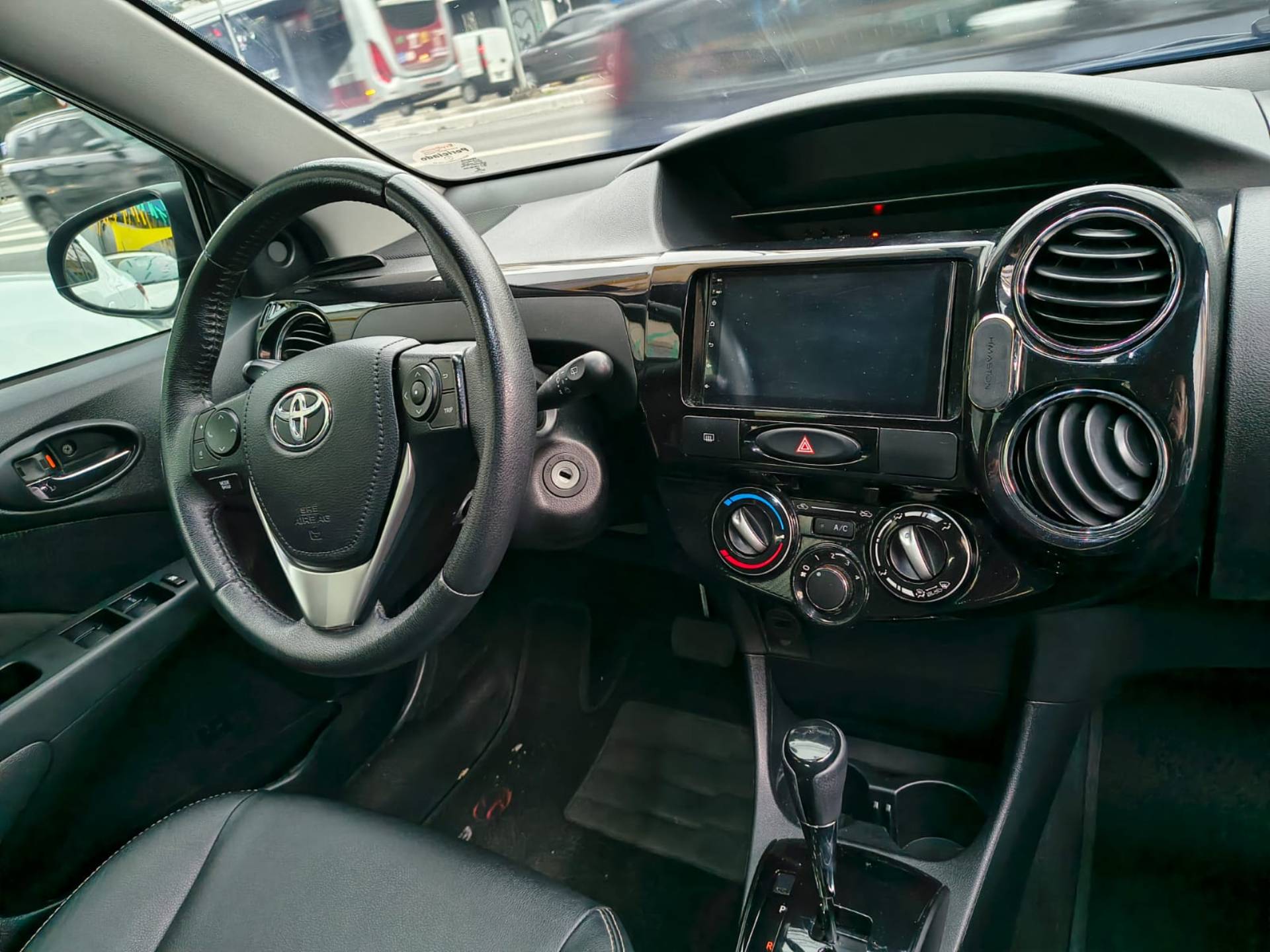 TOYOTA ETIOS