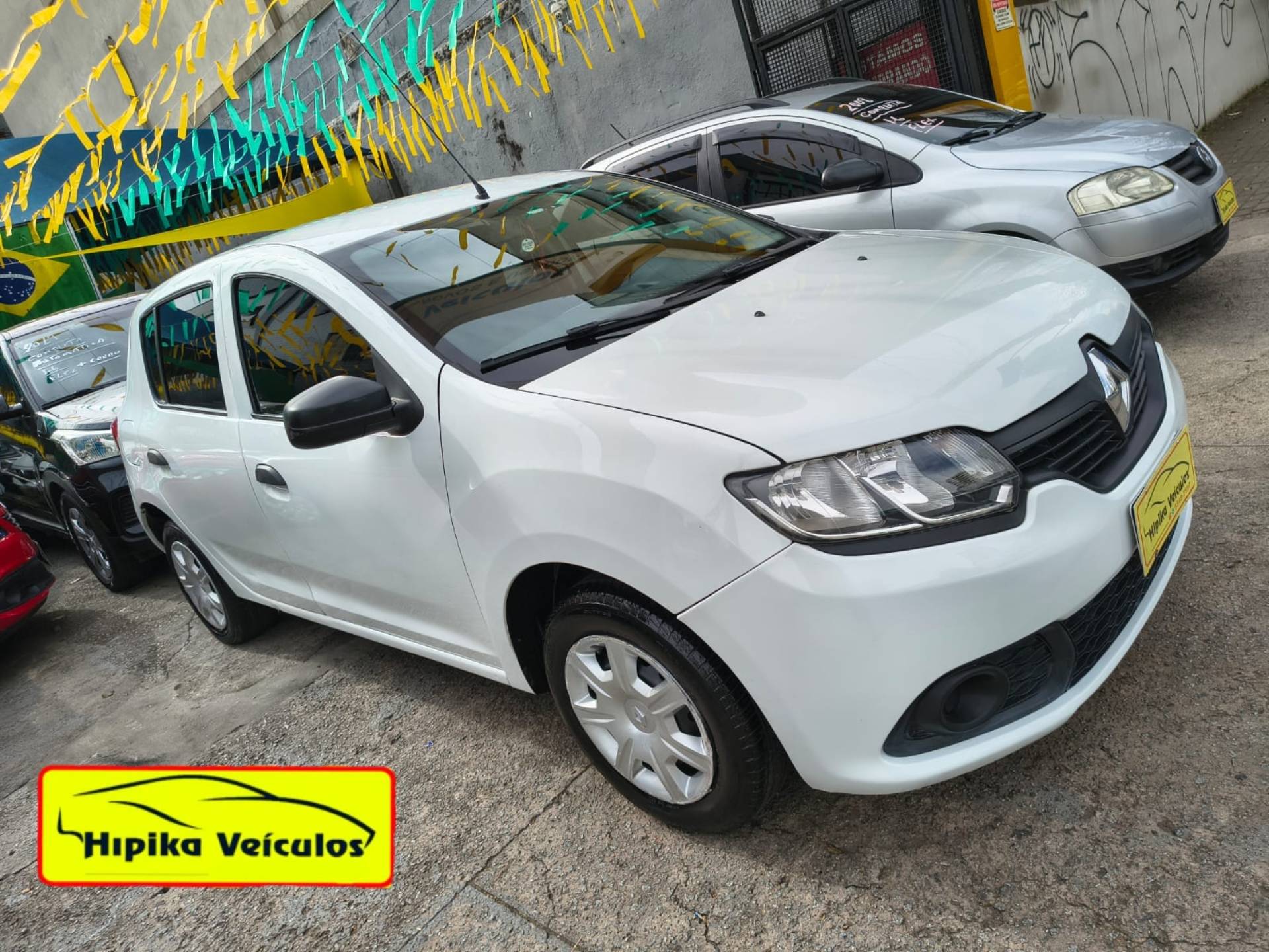 RENAULT SANDERO