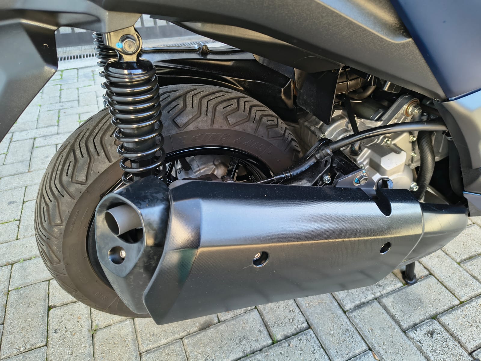YAMAHA XMAX ABS