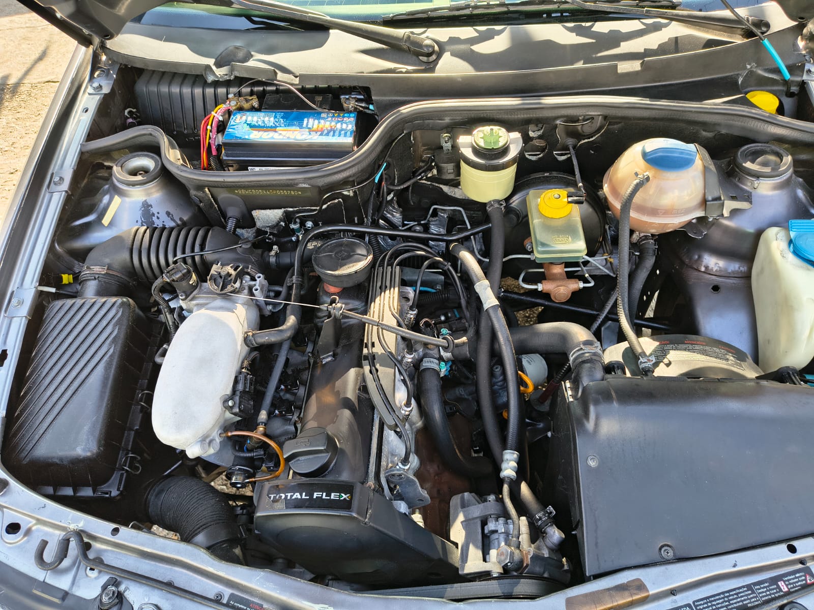 VOLKSWAGEN GOL
