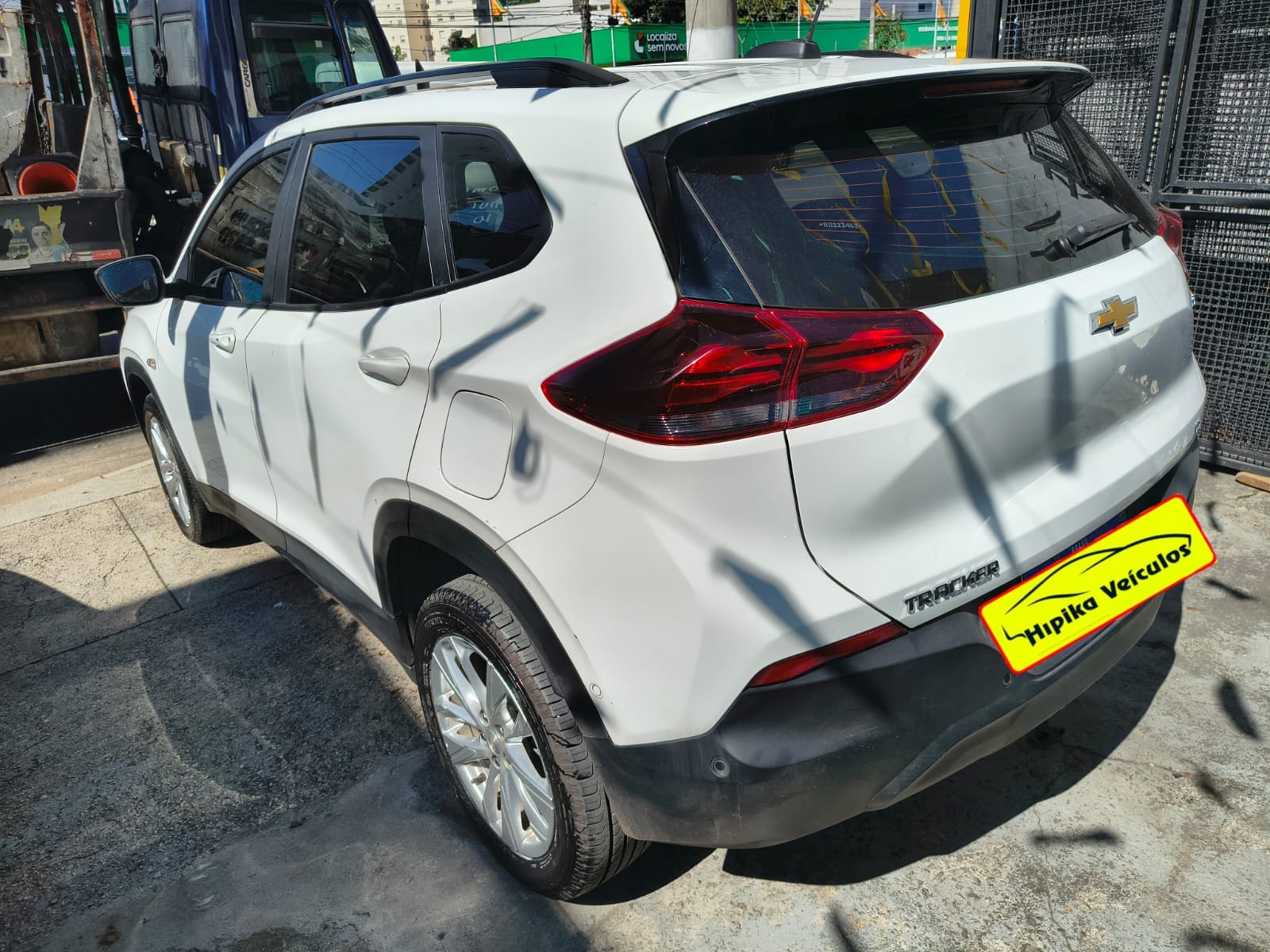CHEVROLET TRACKER