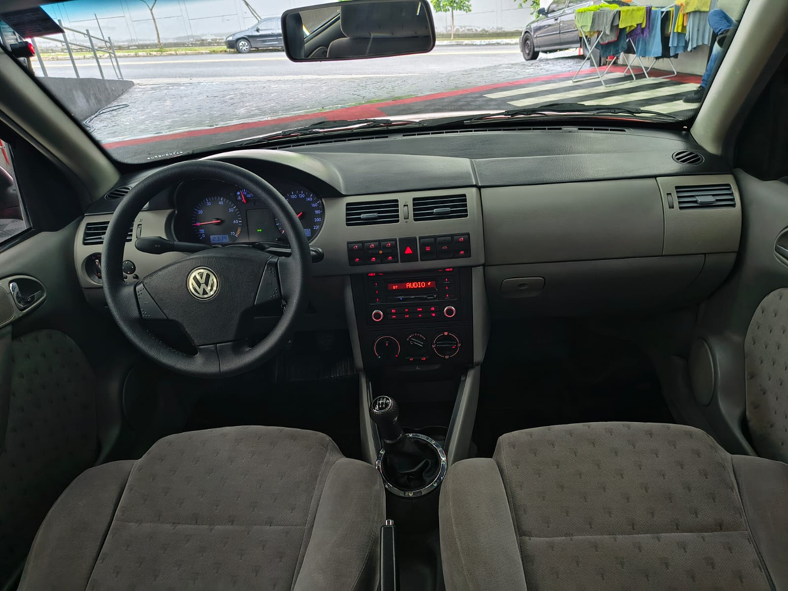 VOLKSWAGEN GOL