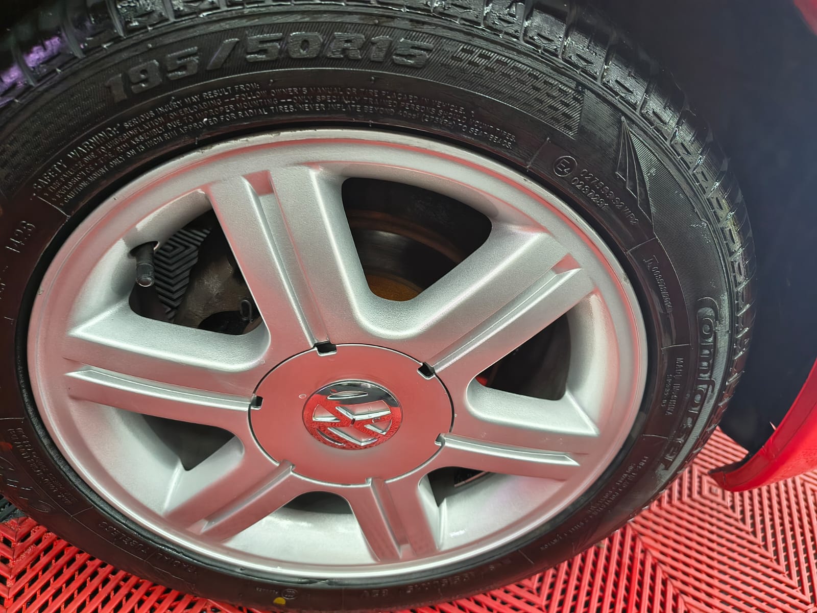 VOLKSWAGEN GOL