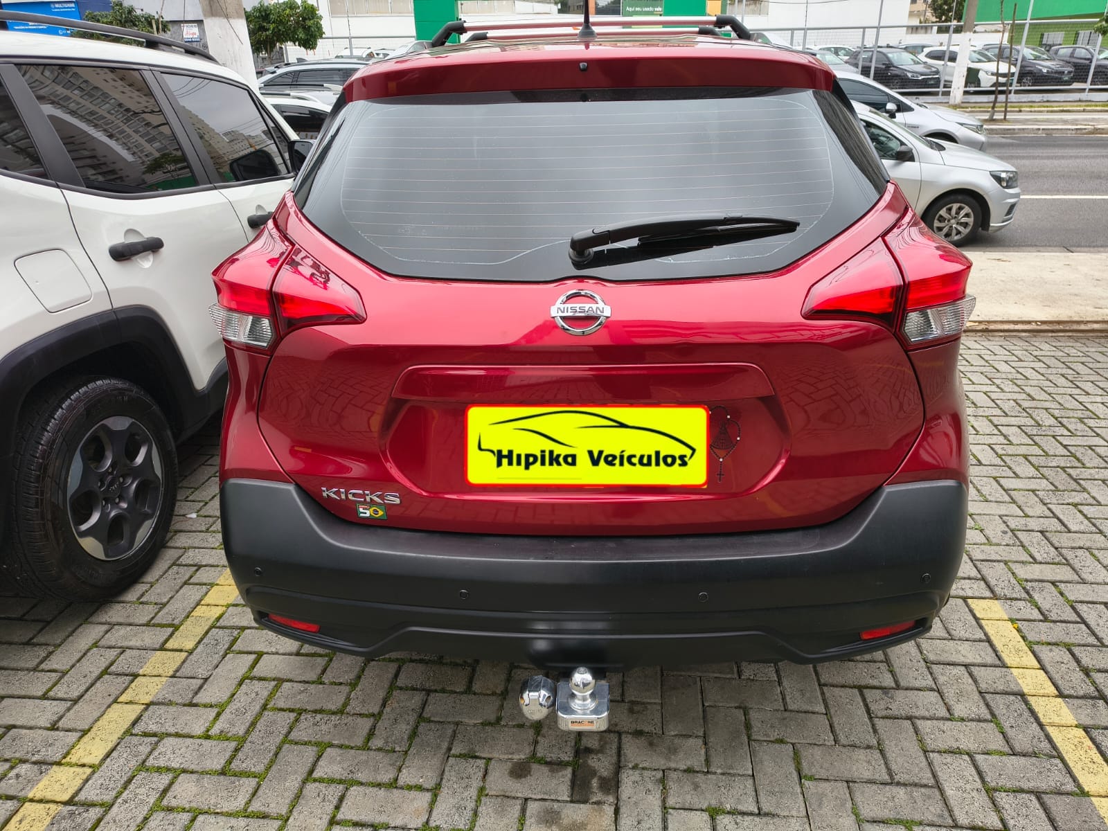 NISSAN KICKS