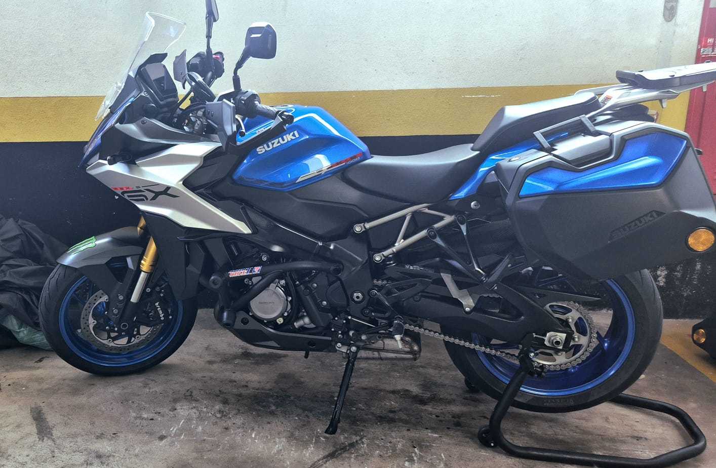 SUZUKI GSX S1000 ABS