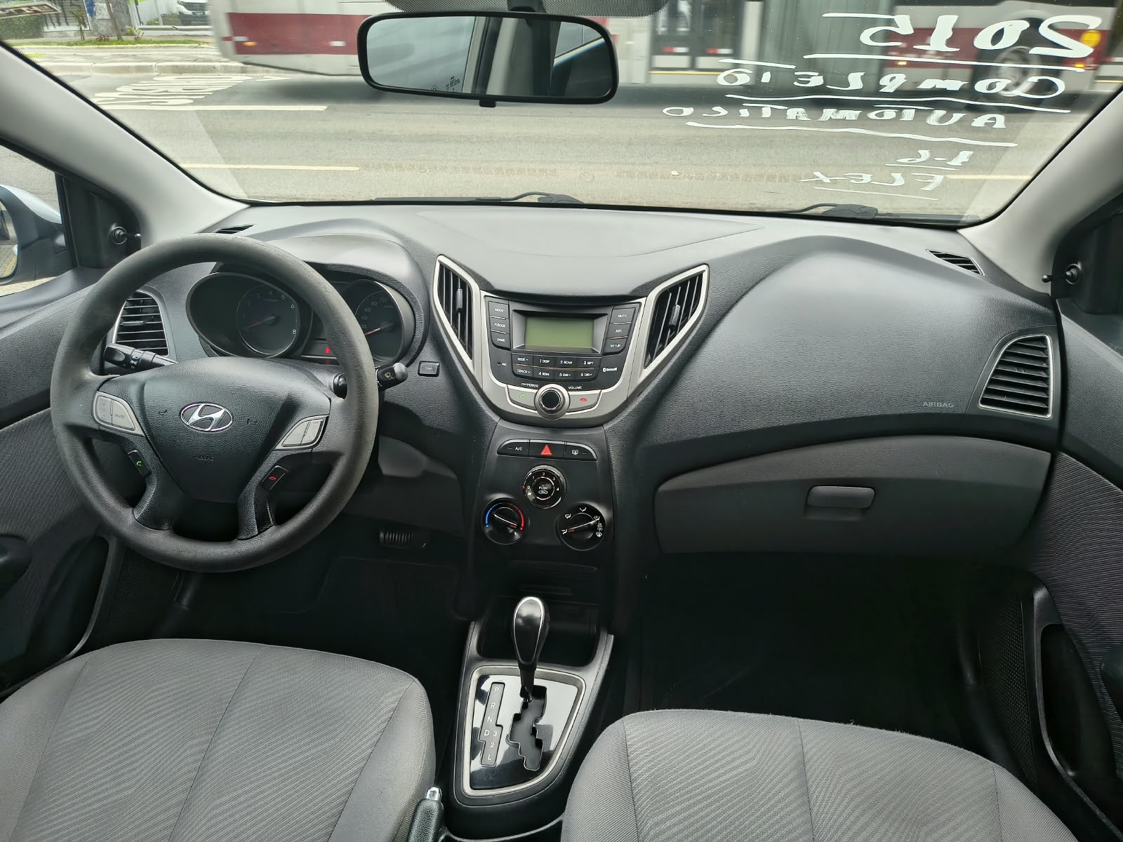 HYUNDAI HB20S