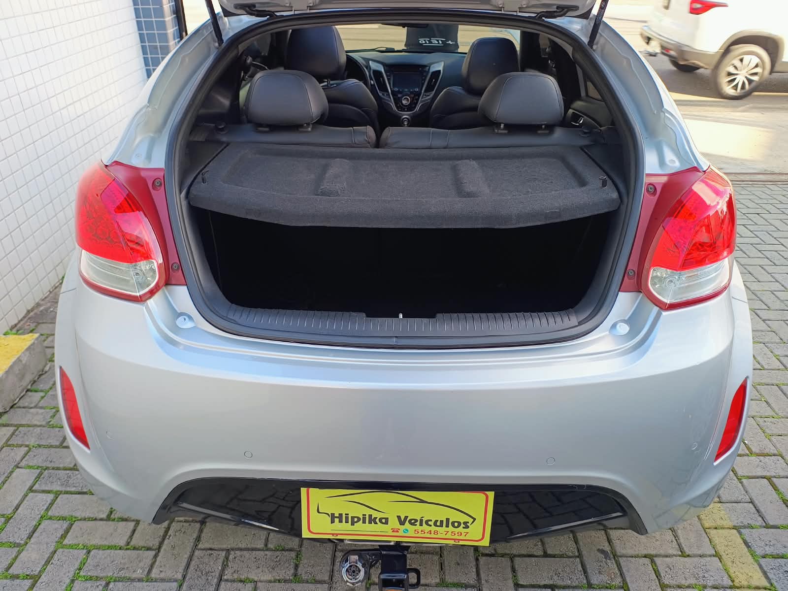 HYUNDAI VELOSTER