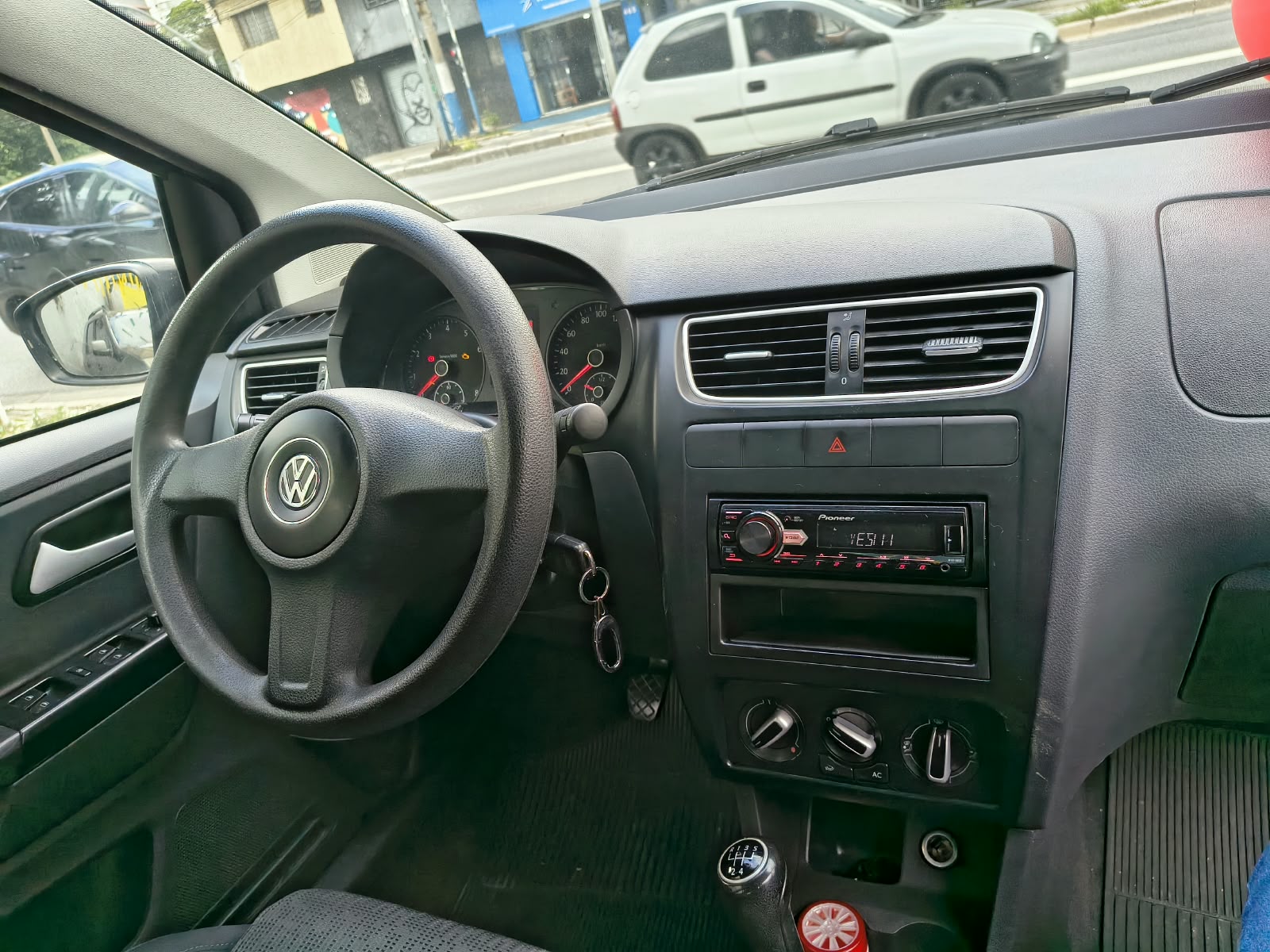 VOLKSWAGEN FOX