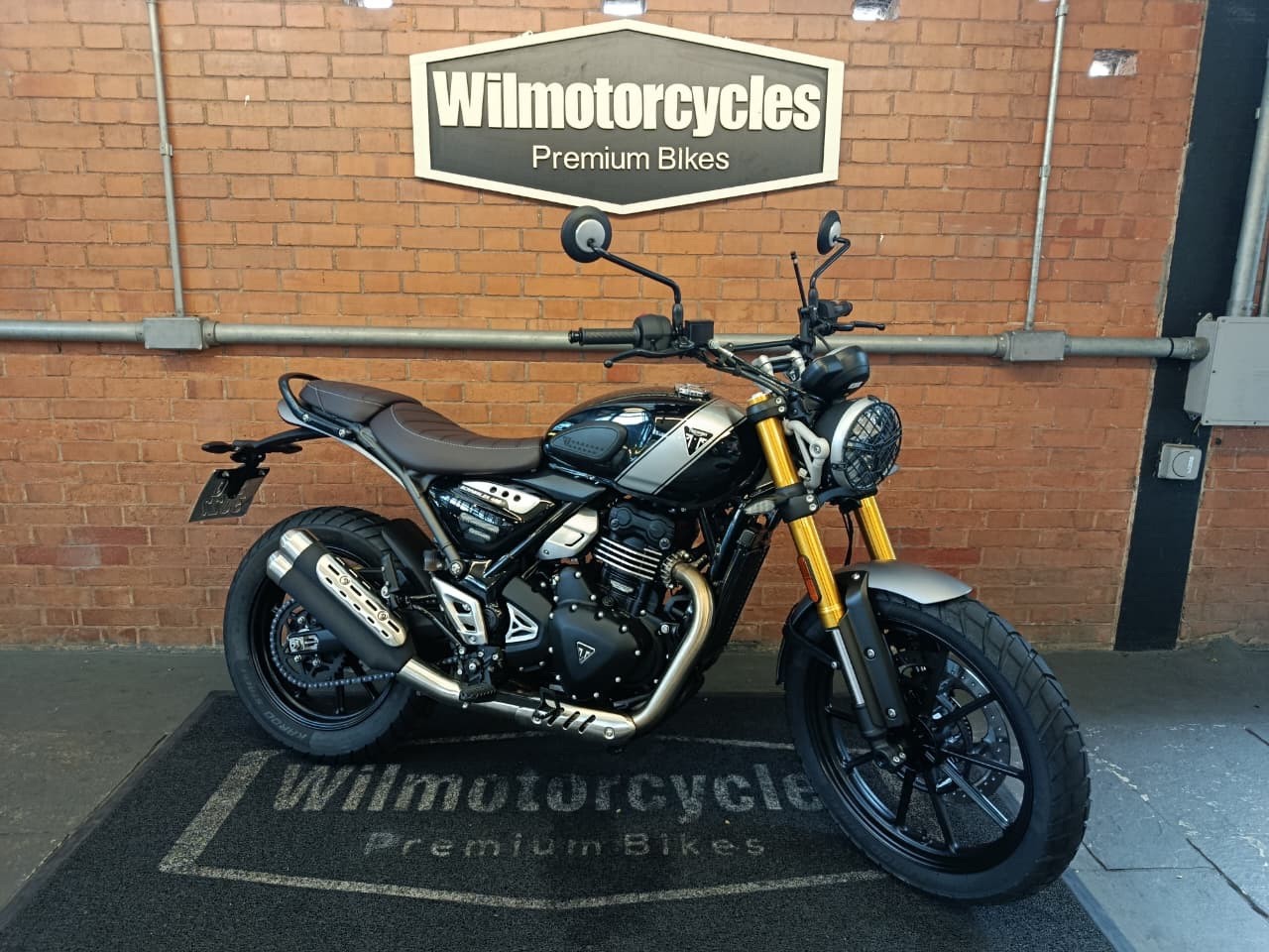 SCRAMBLER 400 X SCRAMBLER 400 X